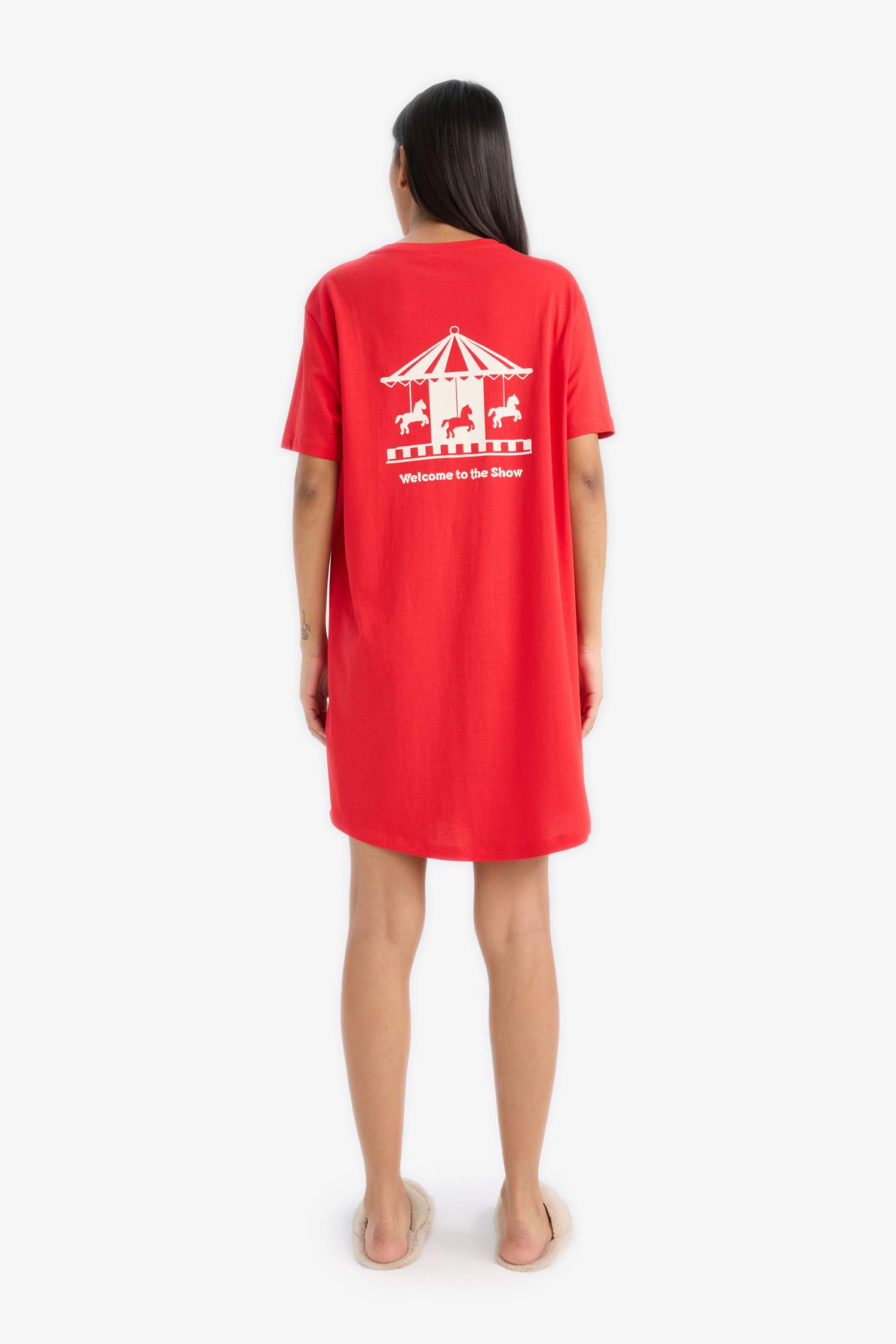 Regular Fit Crew Neck Knitted Dress