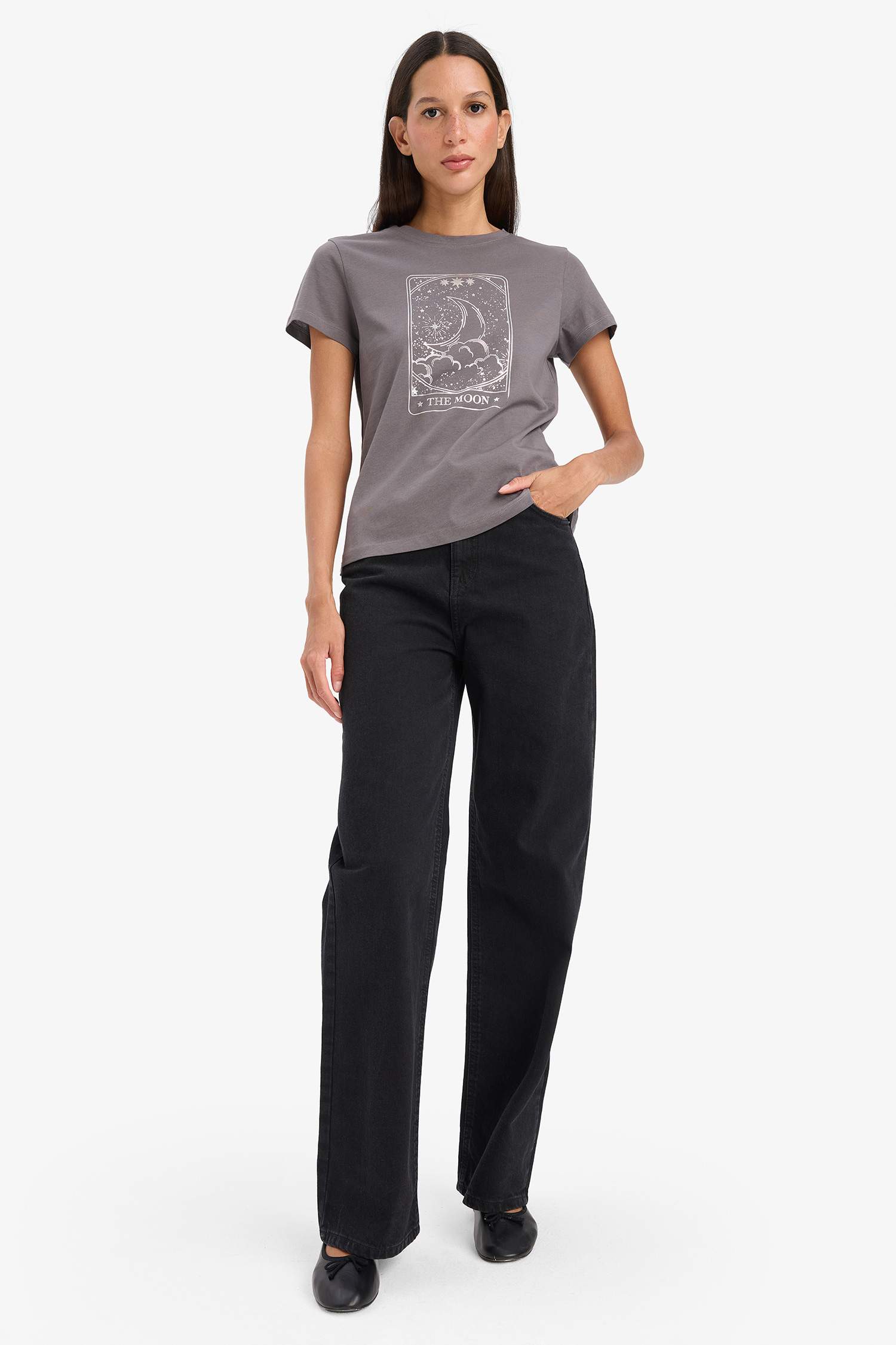 Футболка с круглым вырезом и принтом