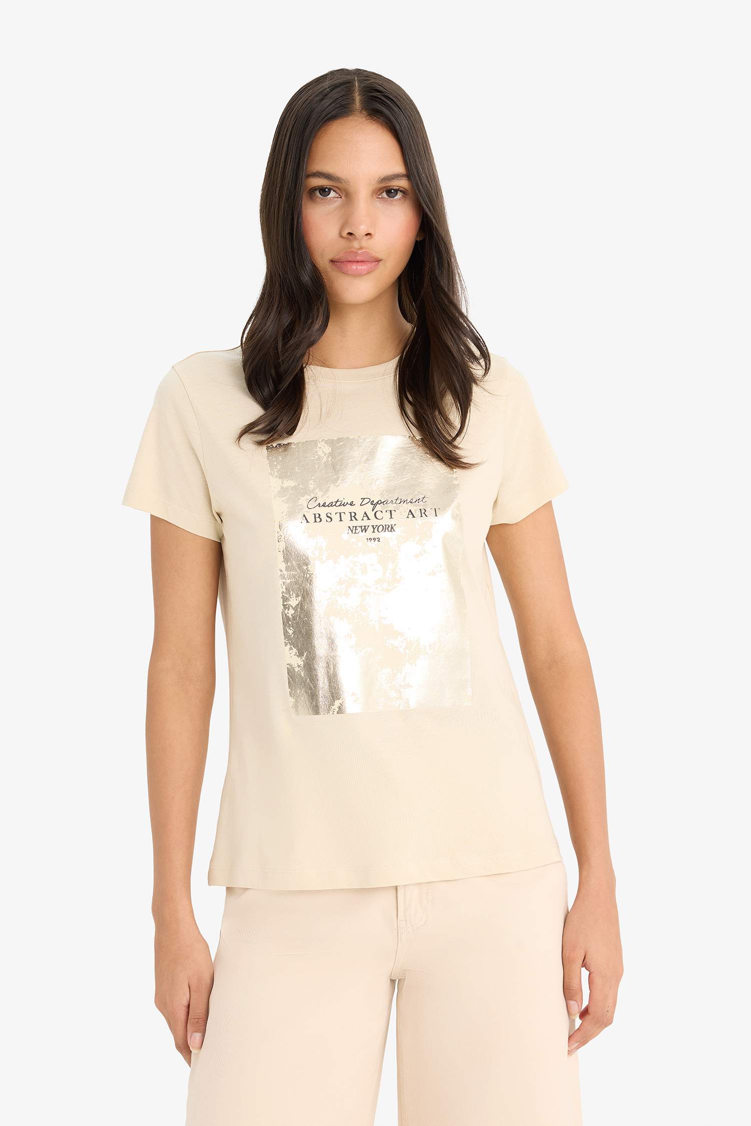 تيشيرت نص ردن قصة عادية وياخة مستديرة