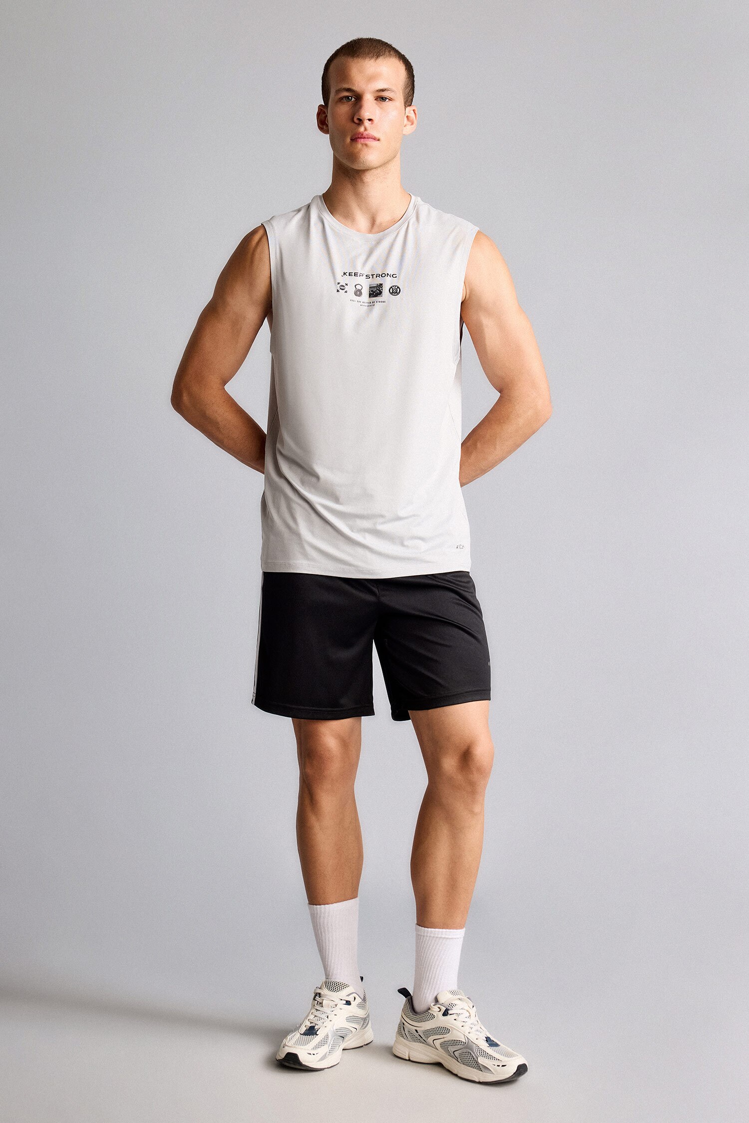 DeFacto Boxy Fit Baskılı Bisiklet Yaka Atlet görsel 2