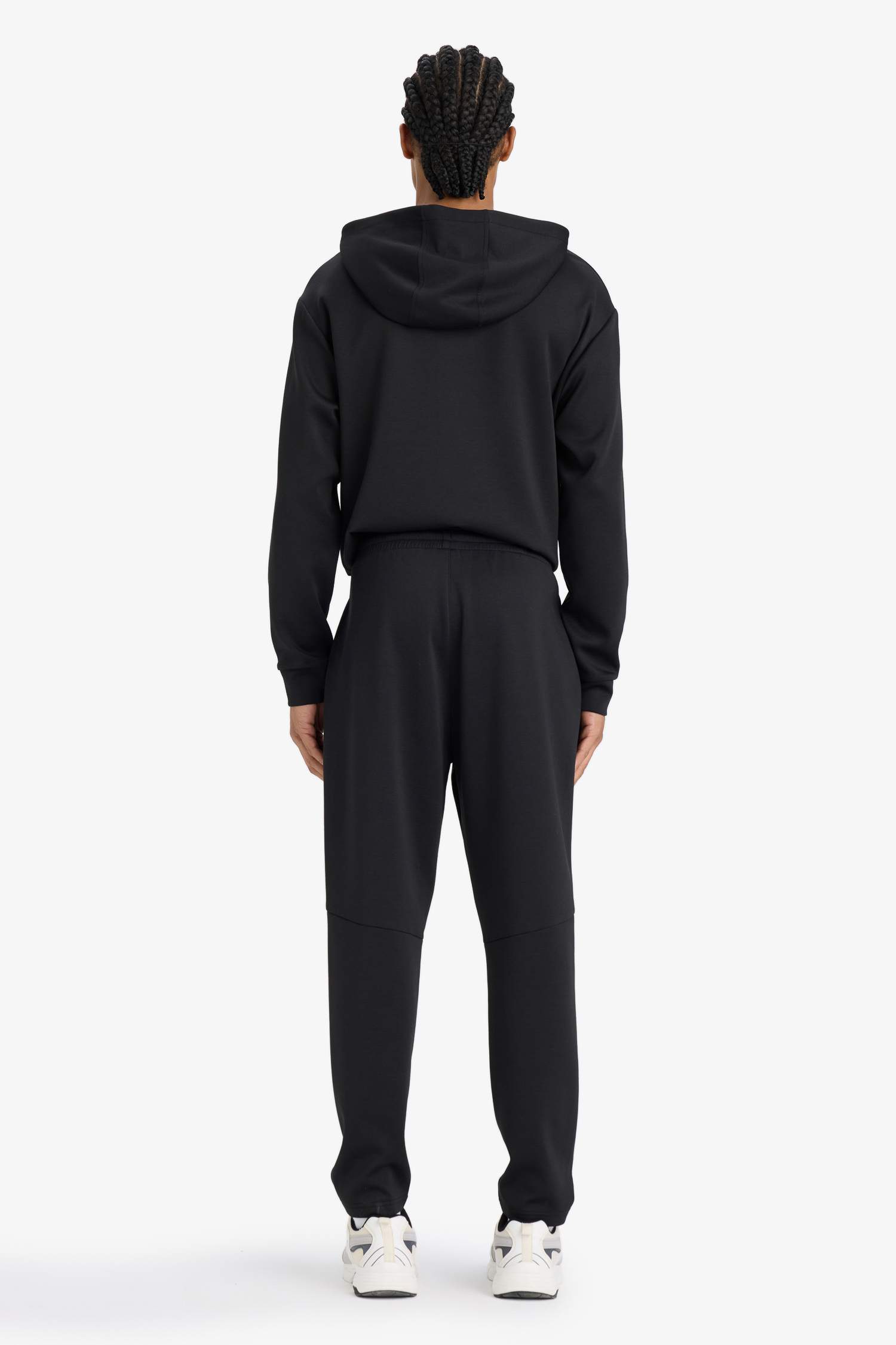 سروال رياضي قصة عادية