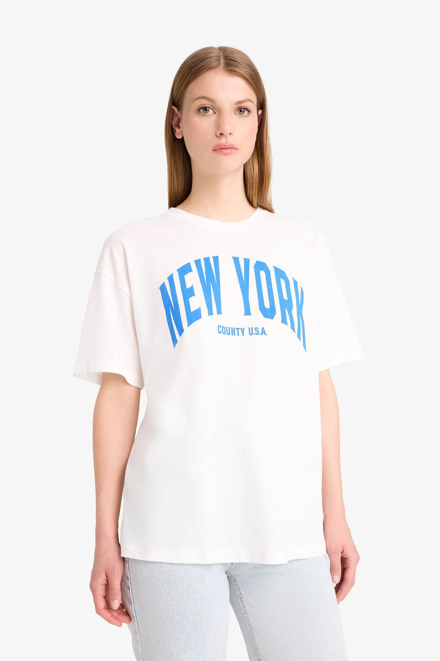 تي شيرت اوفر سايز بياقة مستديرة