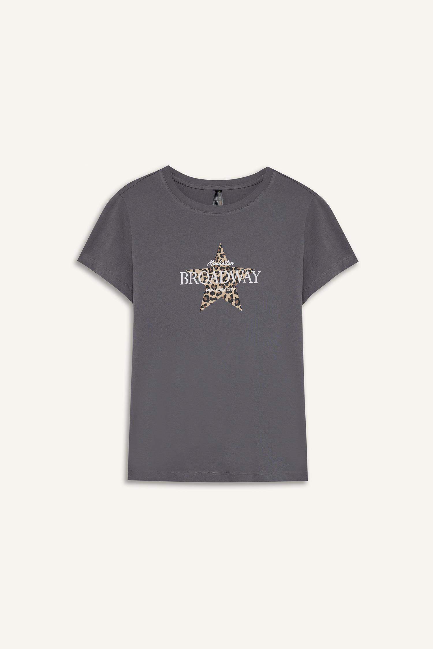 Футболка с круглым вырезом и звездным узором