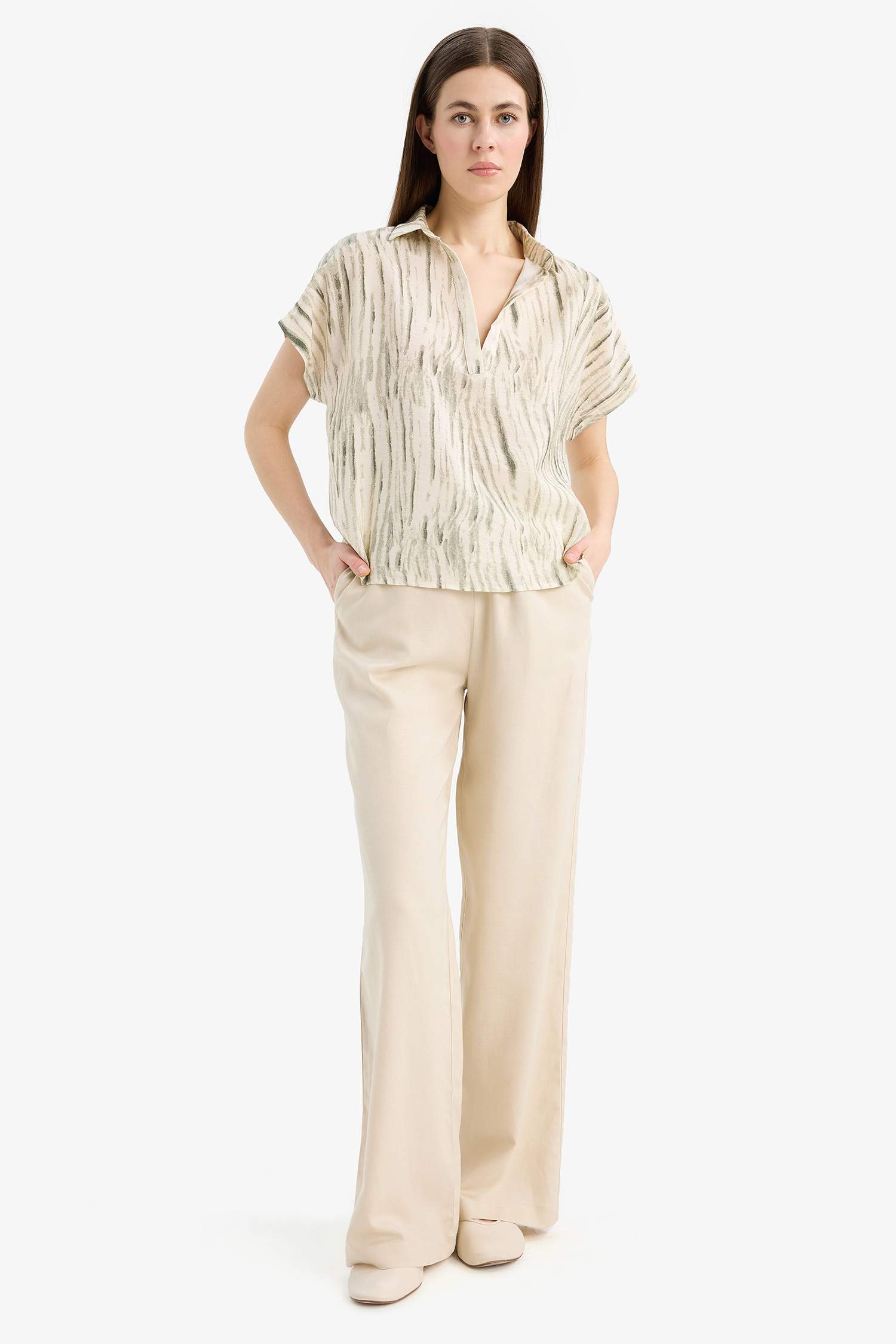 Oversize Fit Shirt Collar Printed Short Sleeve Blouse