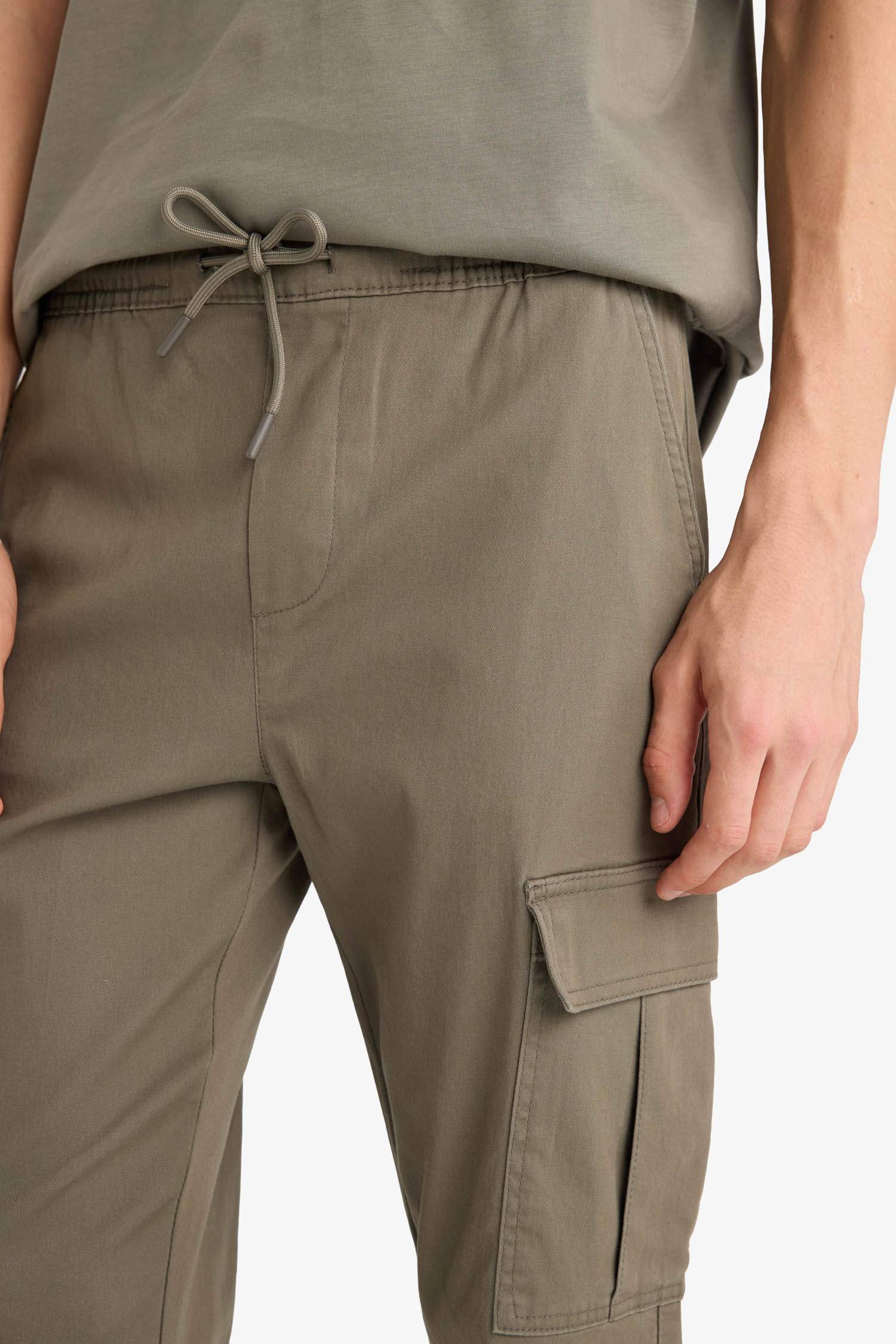 Regular Fit Elastic Waist Gabardine Cargo Pants