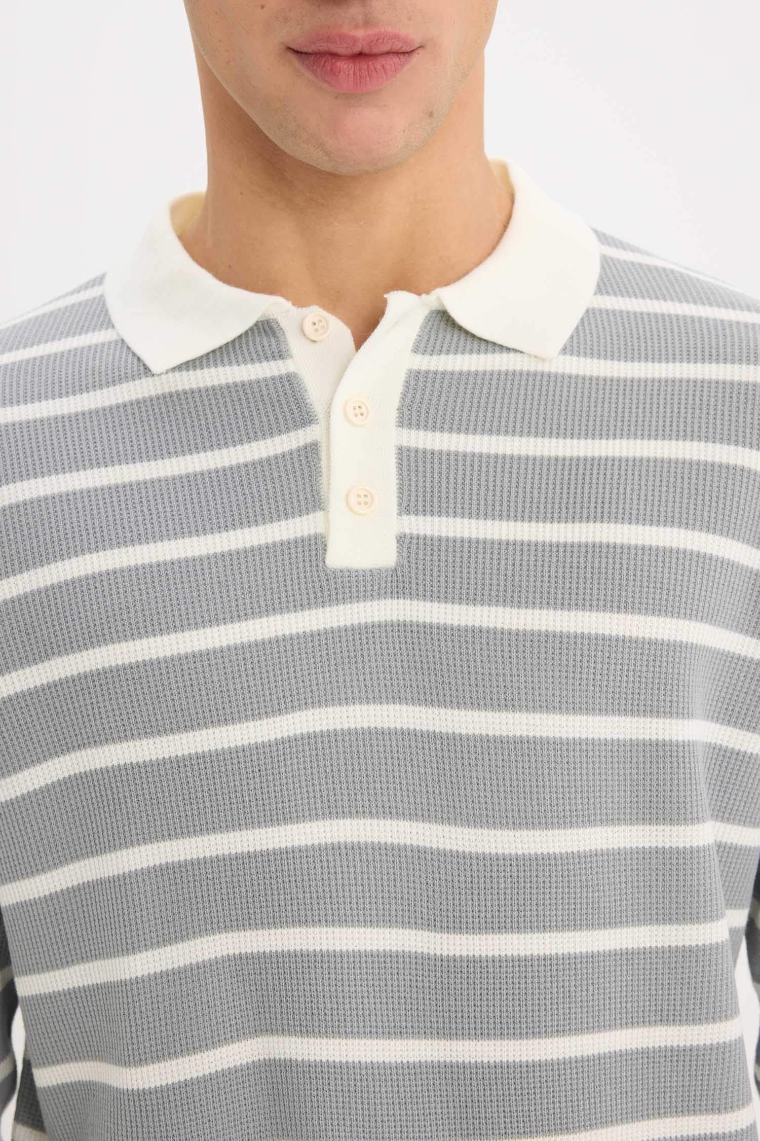 Standard Fit Polo Collar Knitwear Pullover