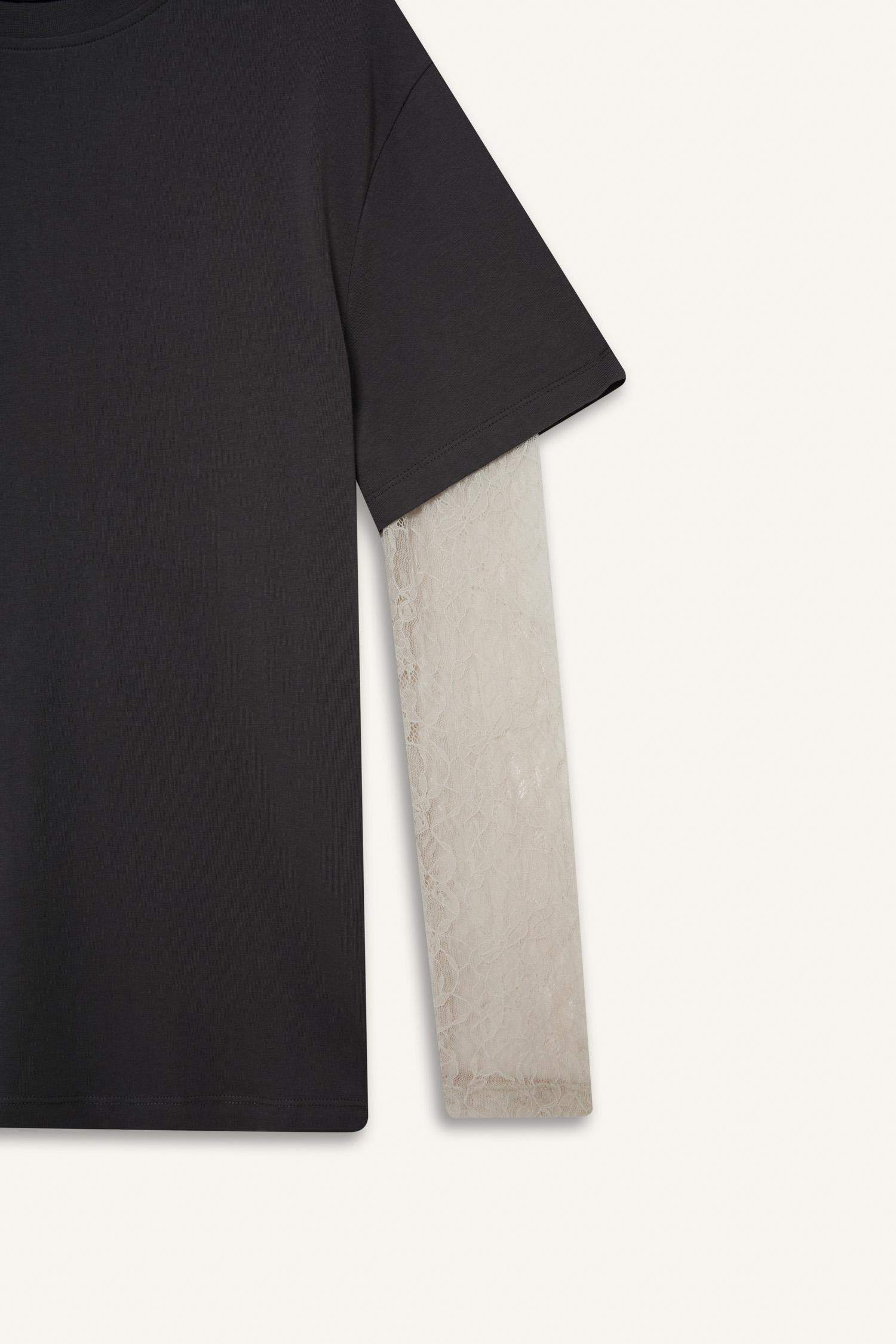 Oversize Crew Neck Long Lace Sleeves T-shirt