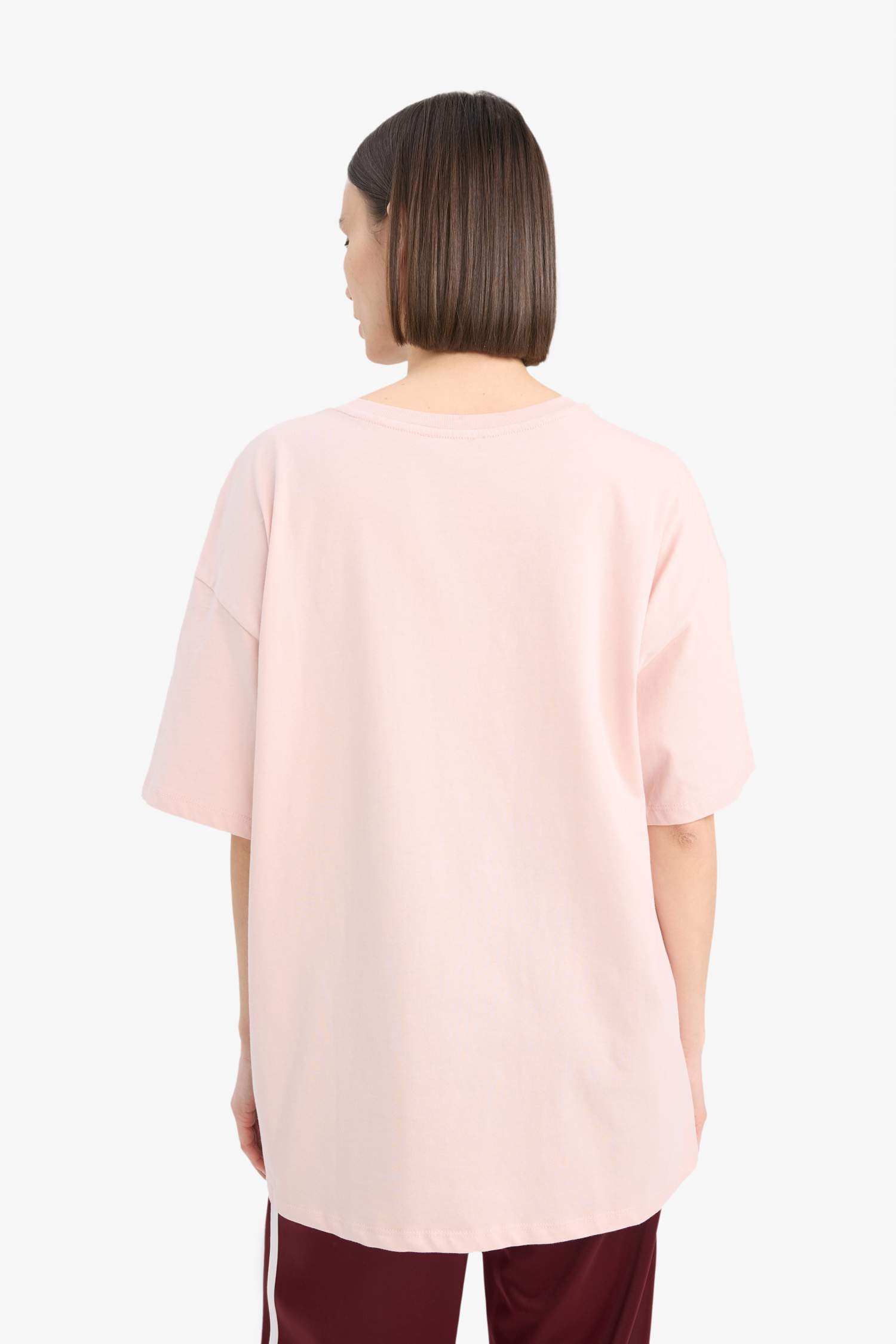 Оверсайз футболка с коротким рукавом и принтом, круглый воротник