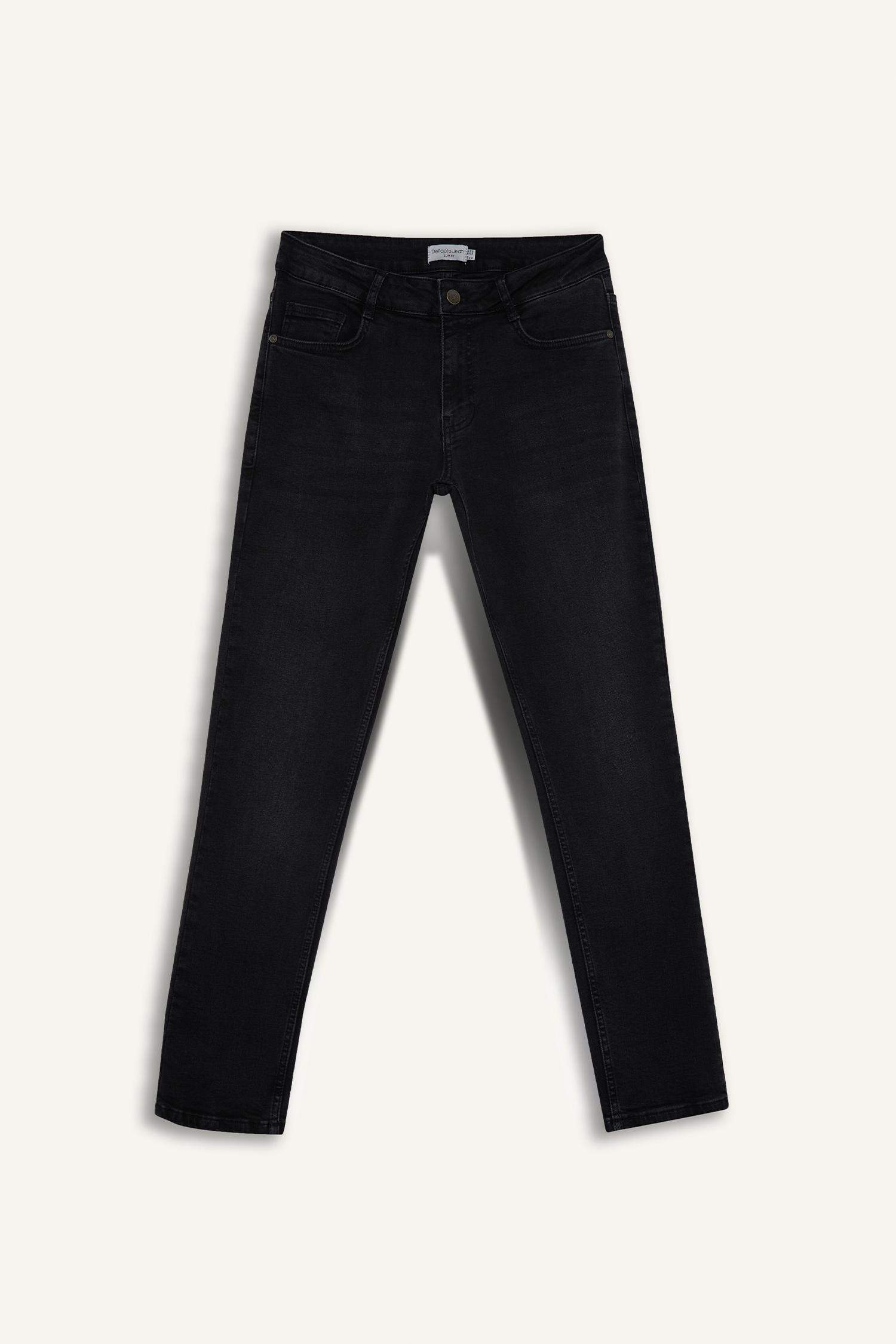 Pedro Slim Fit Normal Waist Jeans