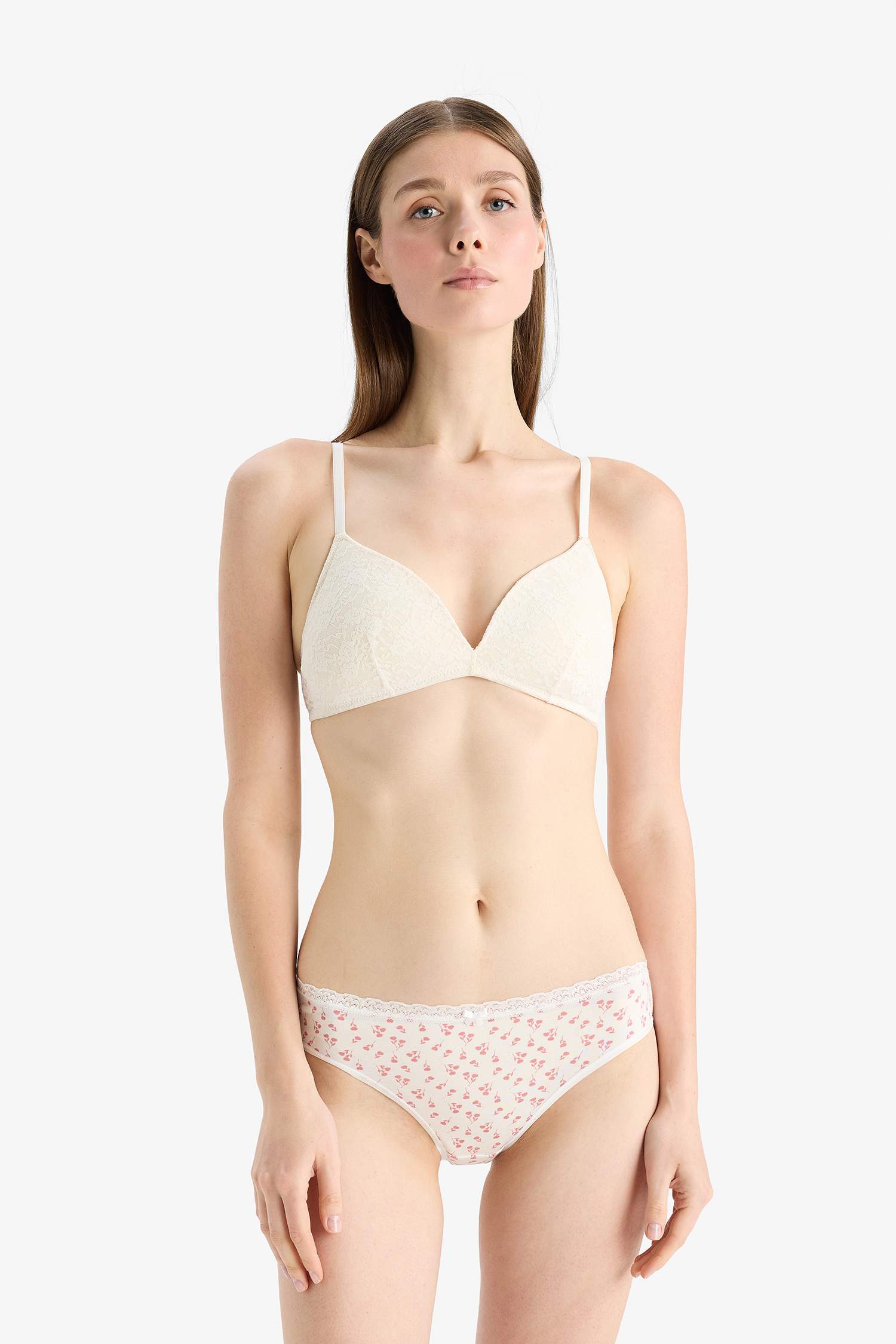 Dantel Detaylı 3'lü Brief Külot-Fall in Love