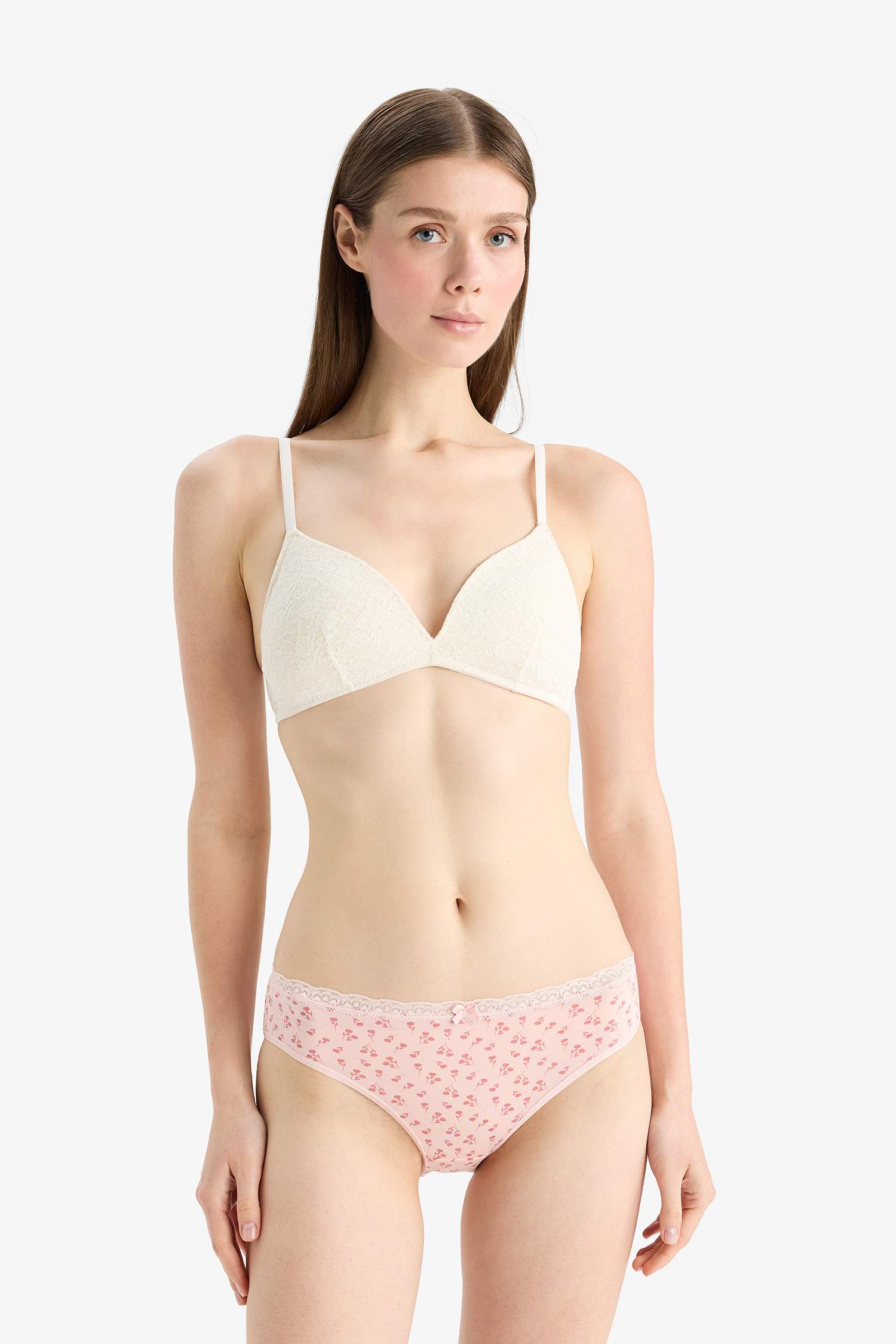 Dantel Detaylı 3'lü Brief Külot-Fall in Love