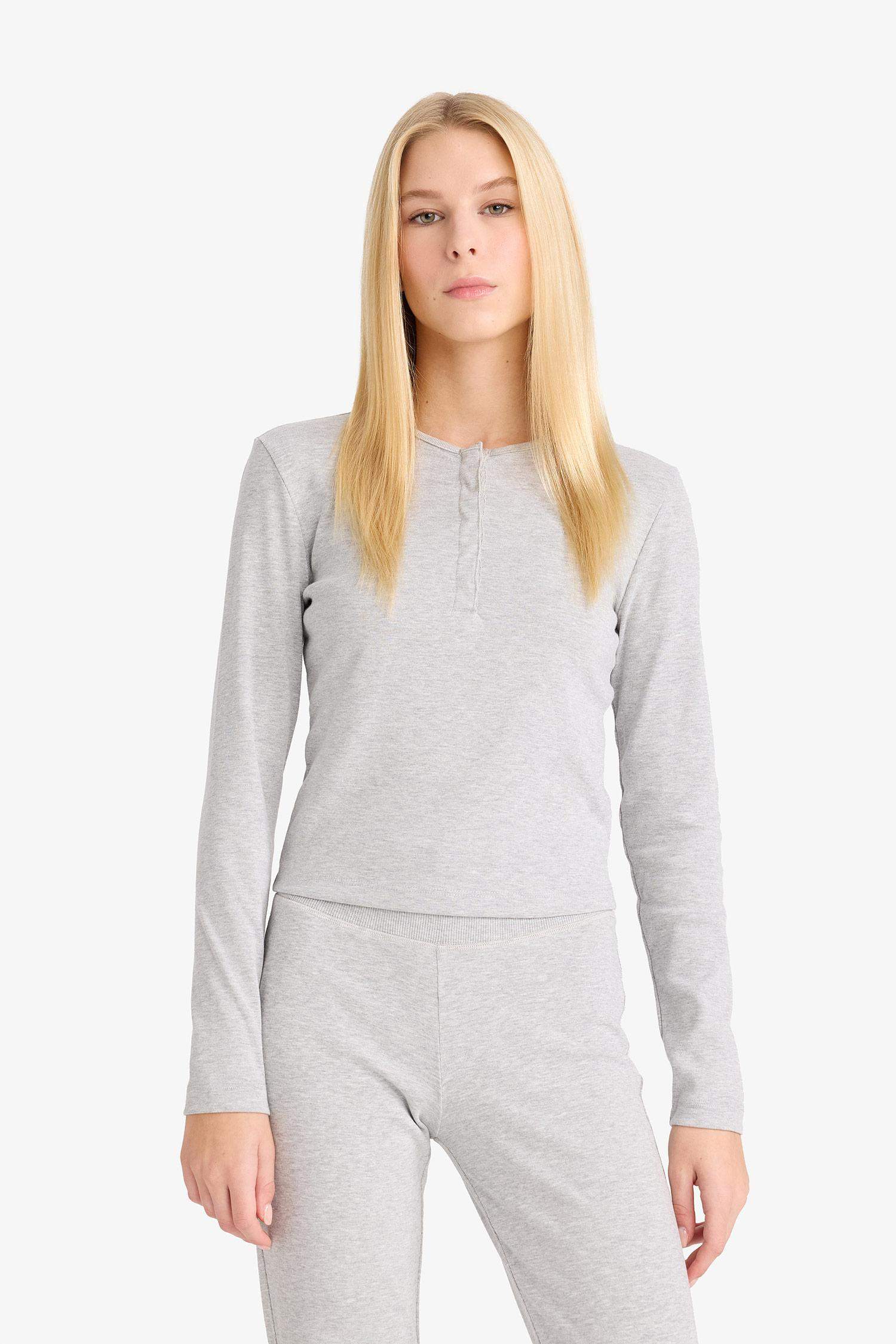 Fitted Ribbed Long Sleeve T-Shirt