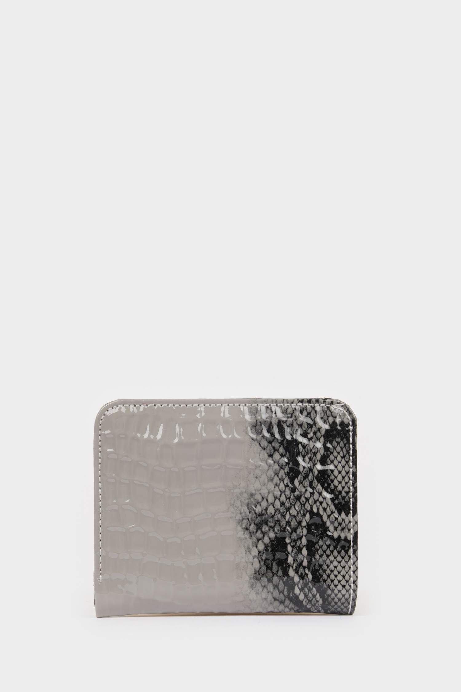 محفظة حريمي جلد صناعي