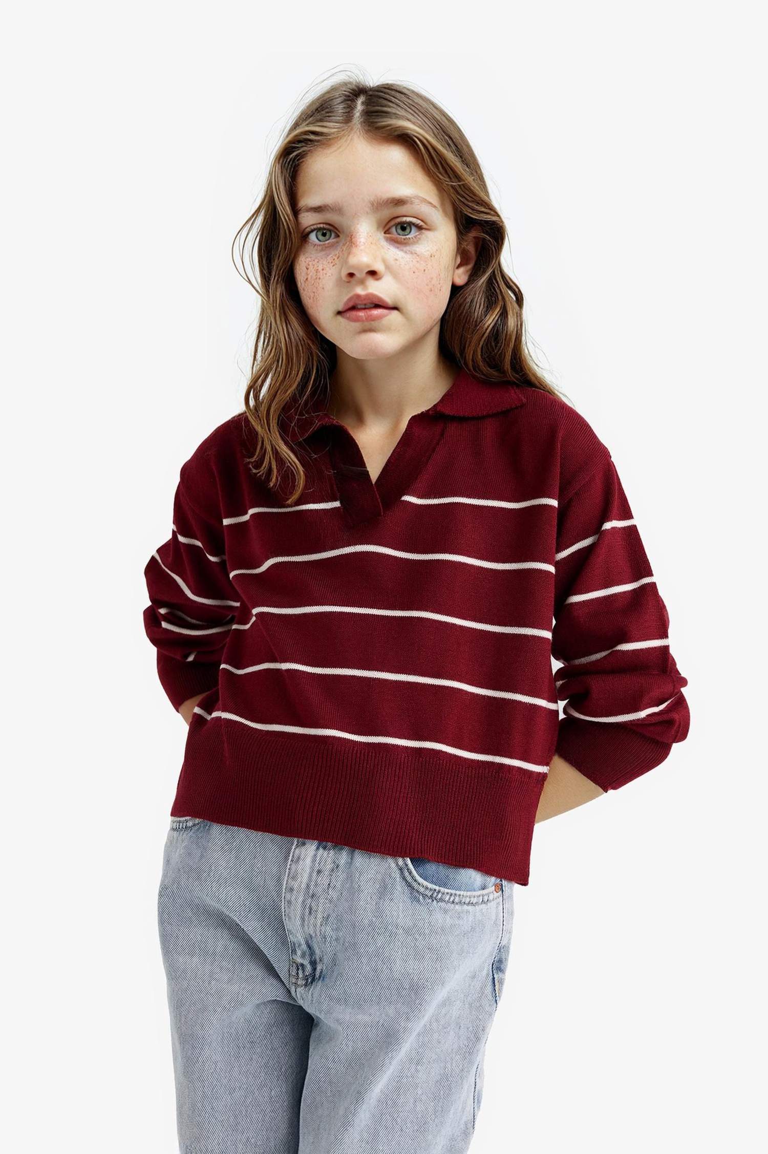 بلوفر قصة عادية بياقة بولو