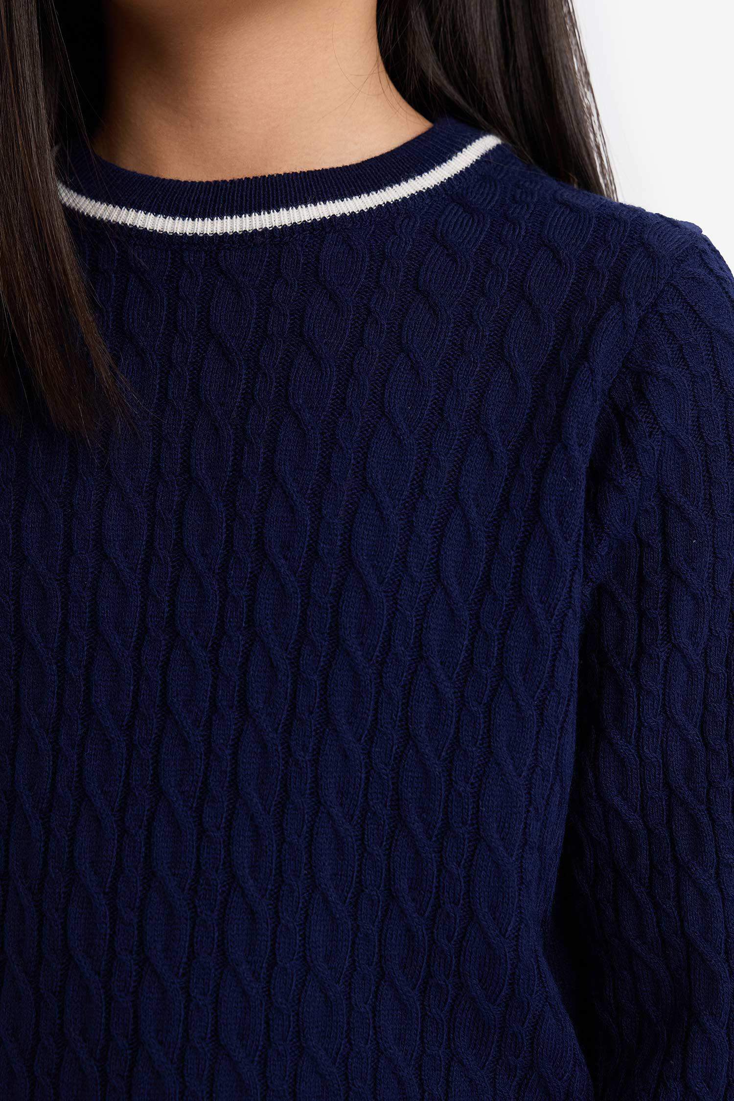 بلوفر تريكو بناتي قصة عادية برقبة مستديرة كحلي