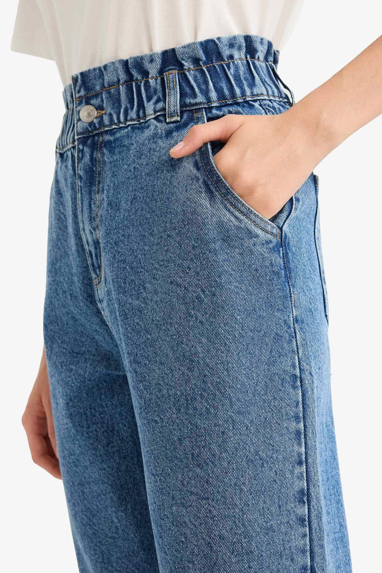 Paperbag High Waist Straight Leg Jeans