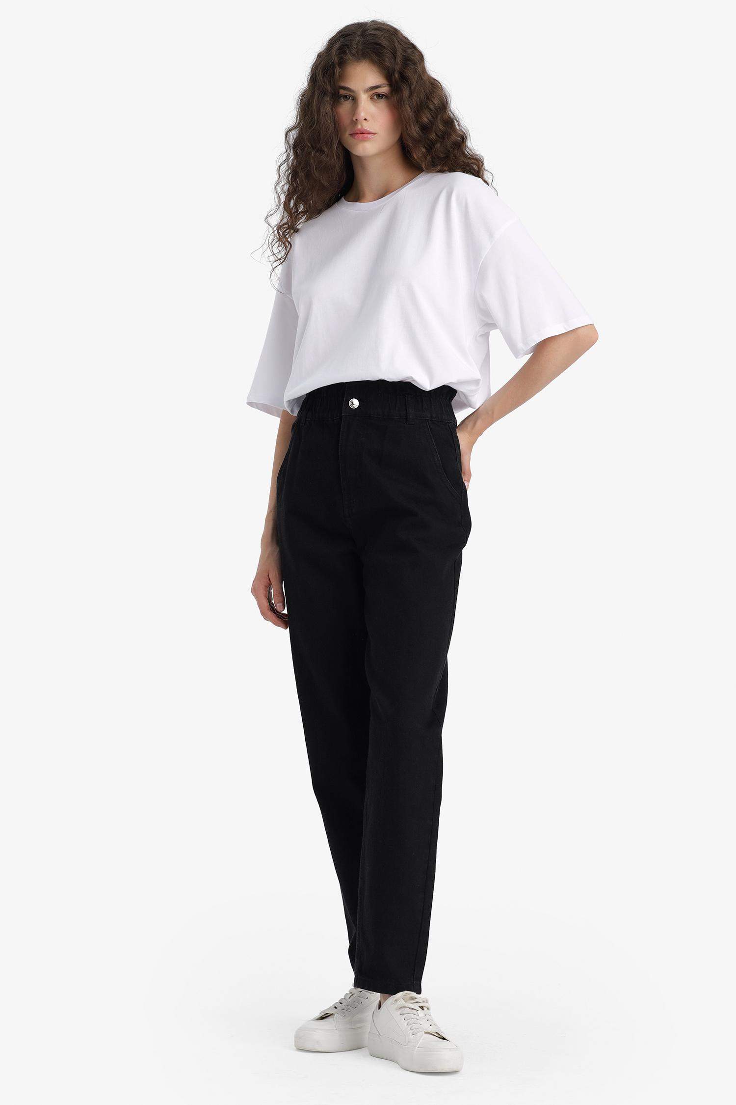 بنطلون جينز بيبرباج برجل عادية وخصر عالي