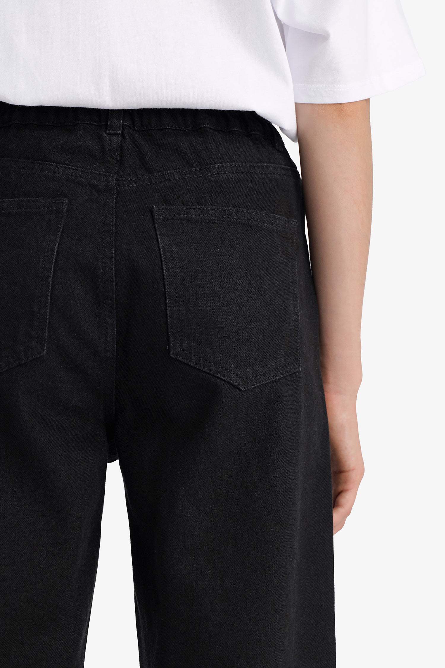 بنطلون جينز بيبرباج برجل عادية وخصر عالي