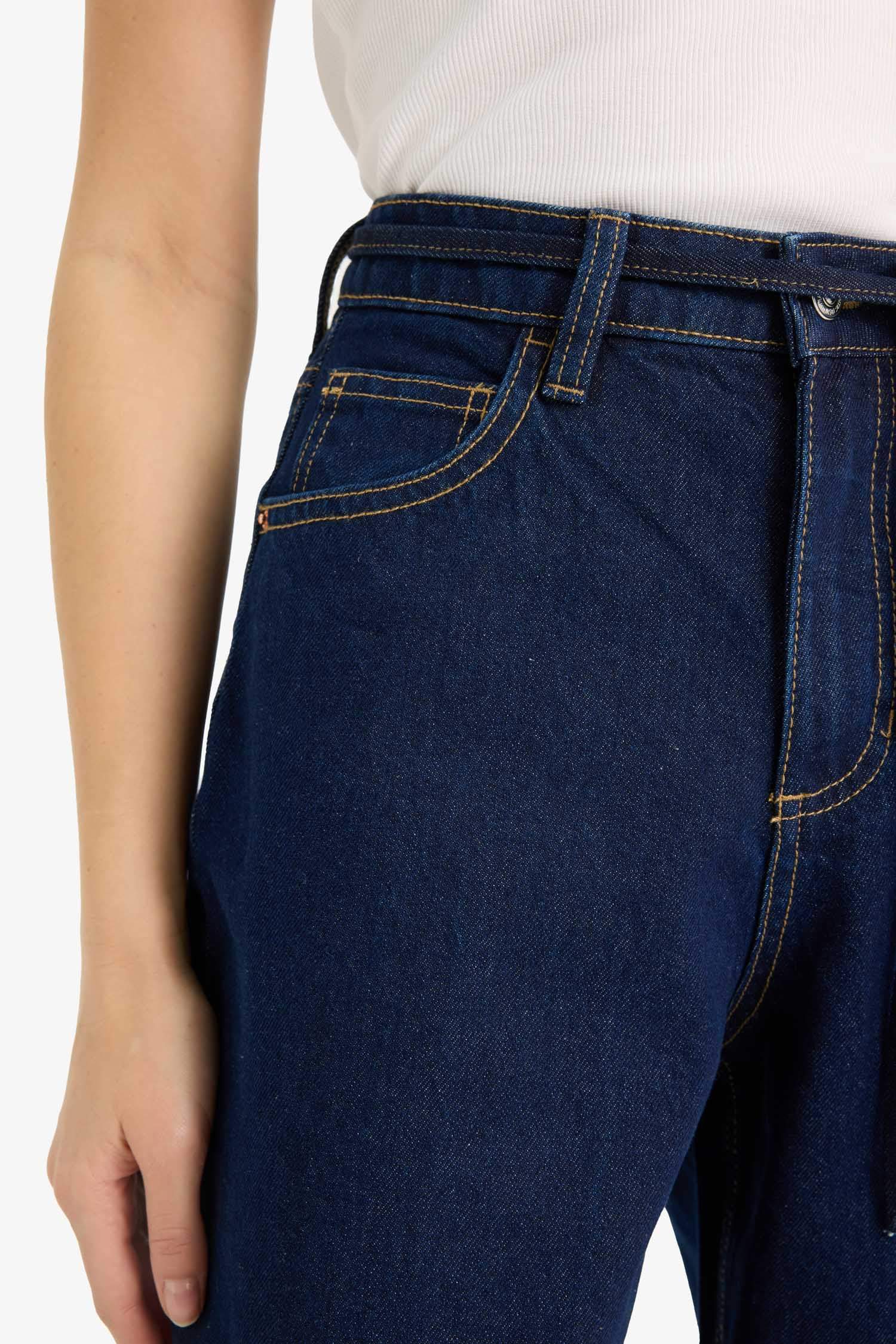 بنطلون جينز وايد ليج برجل عادية بجيب وخصر عالي