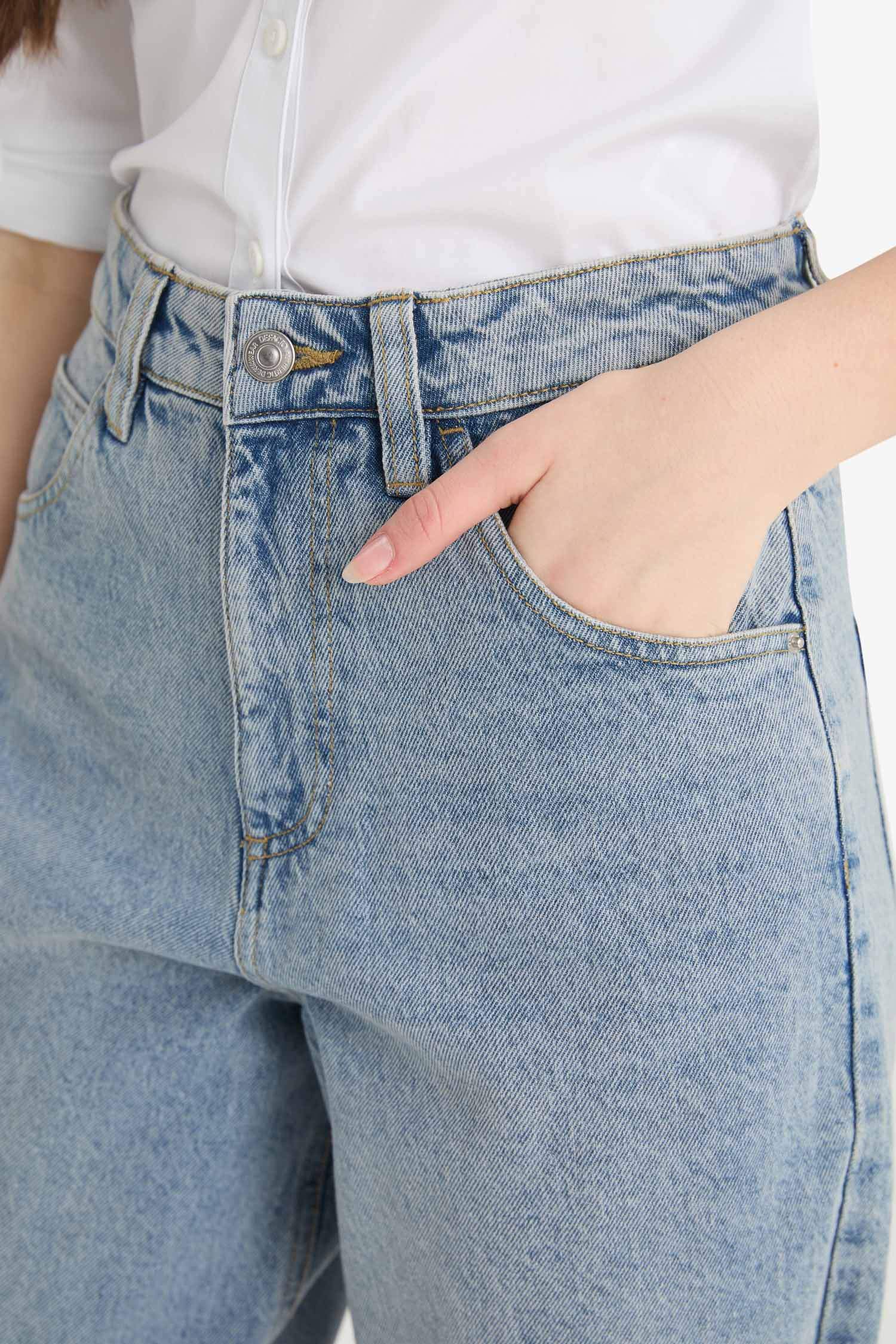 Baggy Fit High Waist Straight Leg Long Jeans