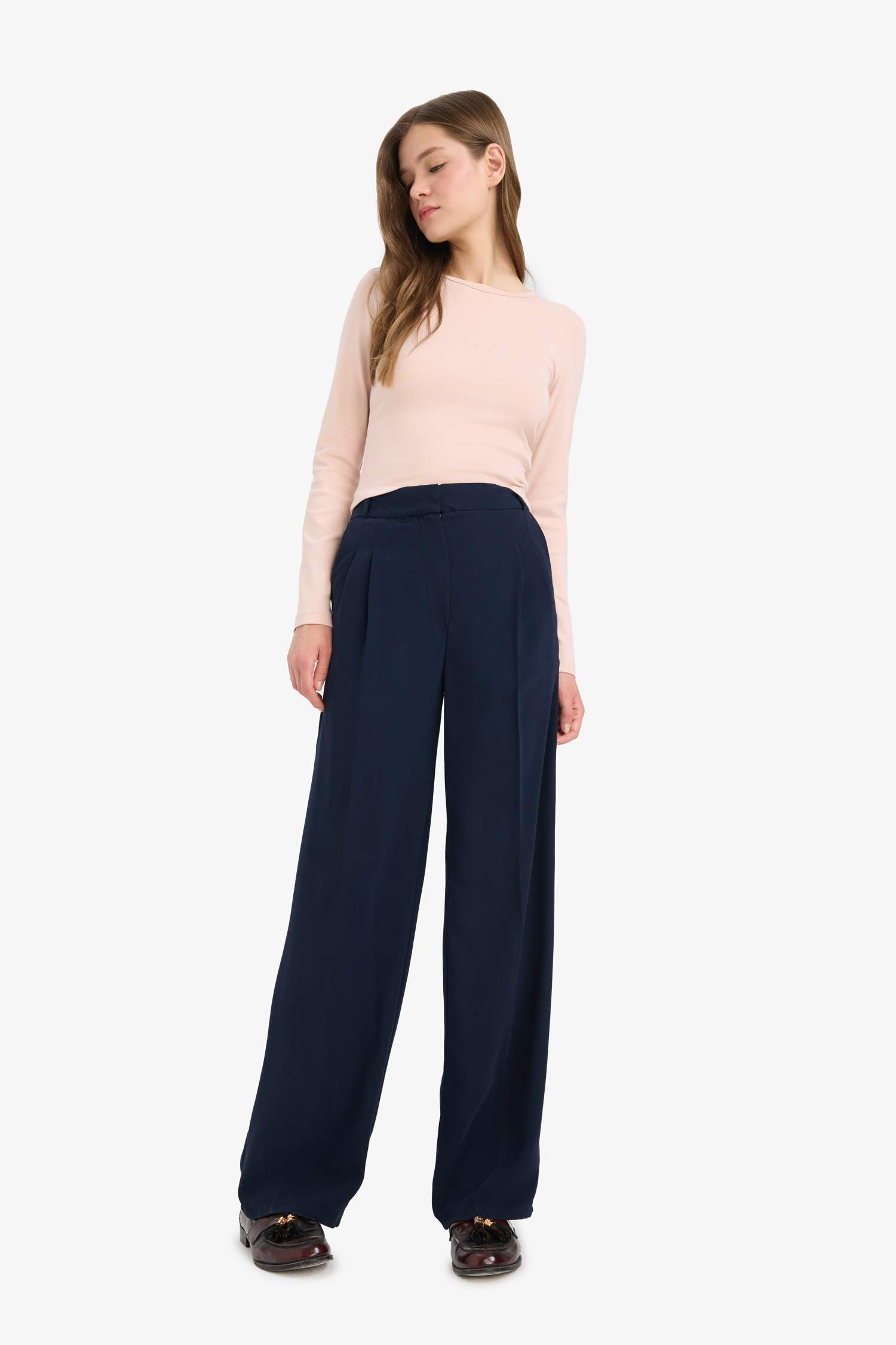 Fitted Crew Neck Ribbed T-Shirt