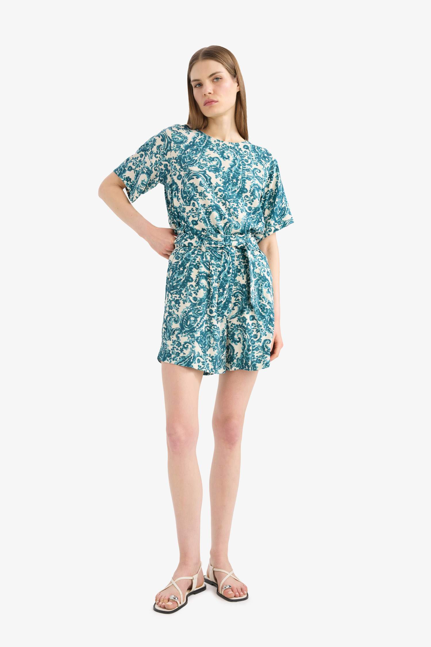 Шолақ шалбар