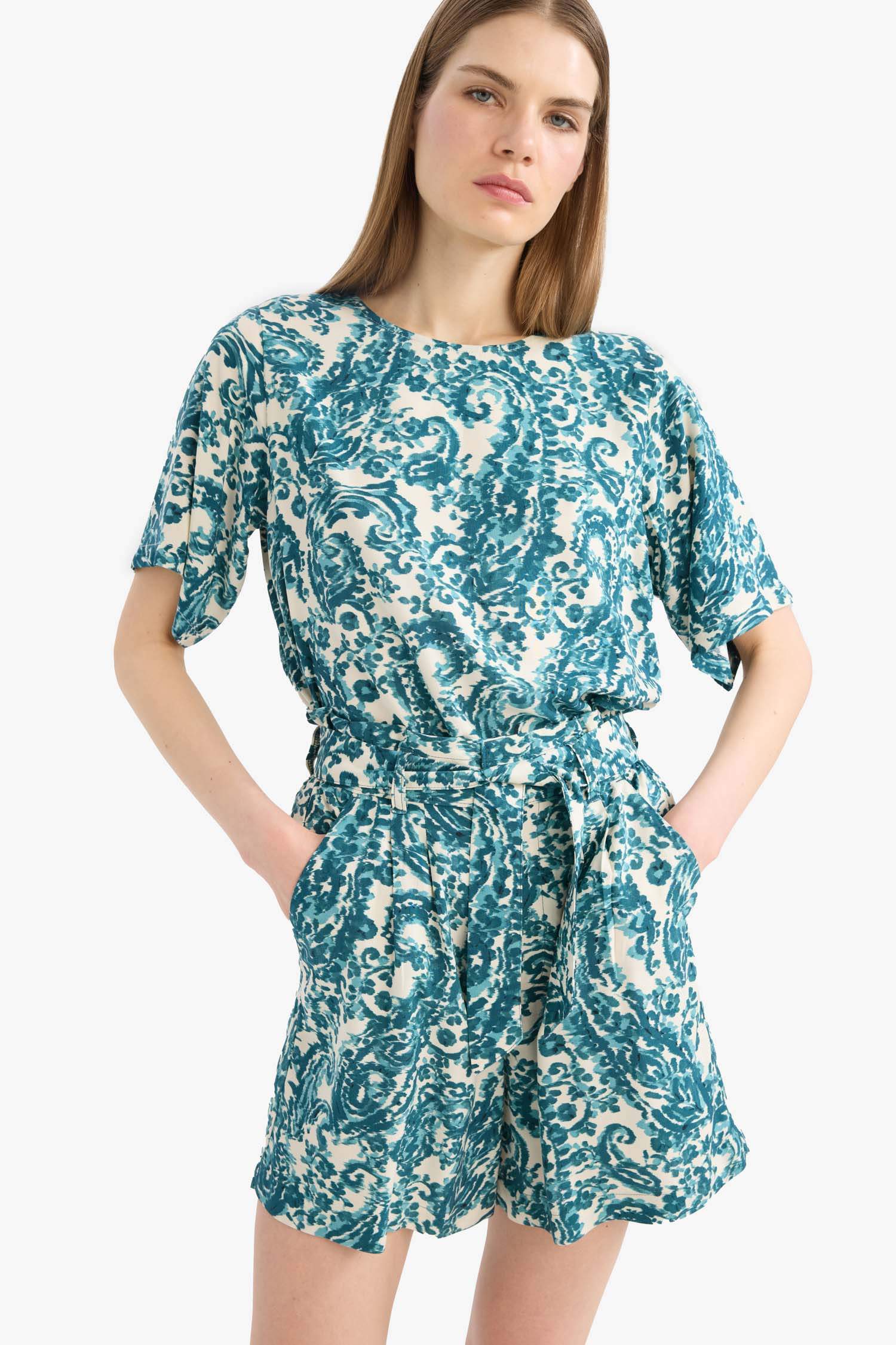 Шолақ шалбар