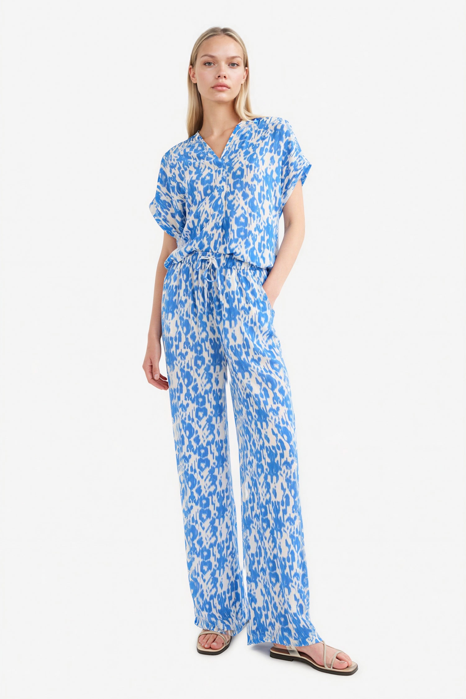 DeFacto Straight Fit Beli Lastikli Midi Krinkıl Kumaş Desenli Pantolon görsel 2