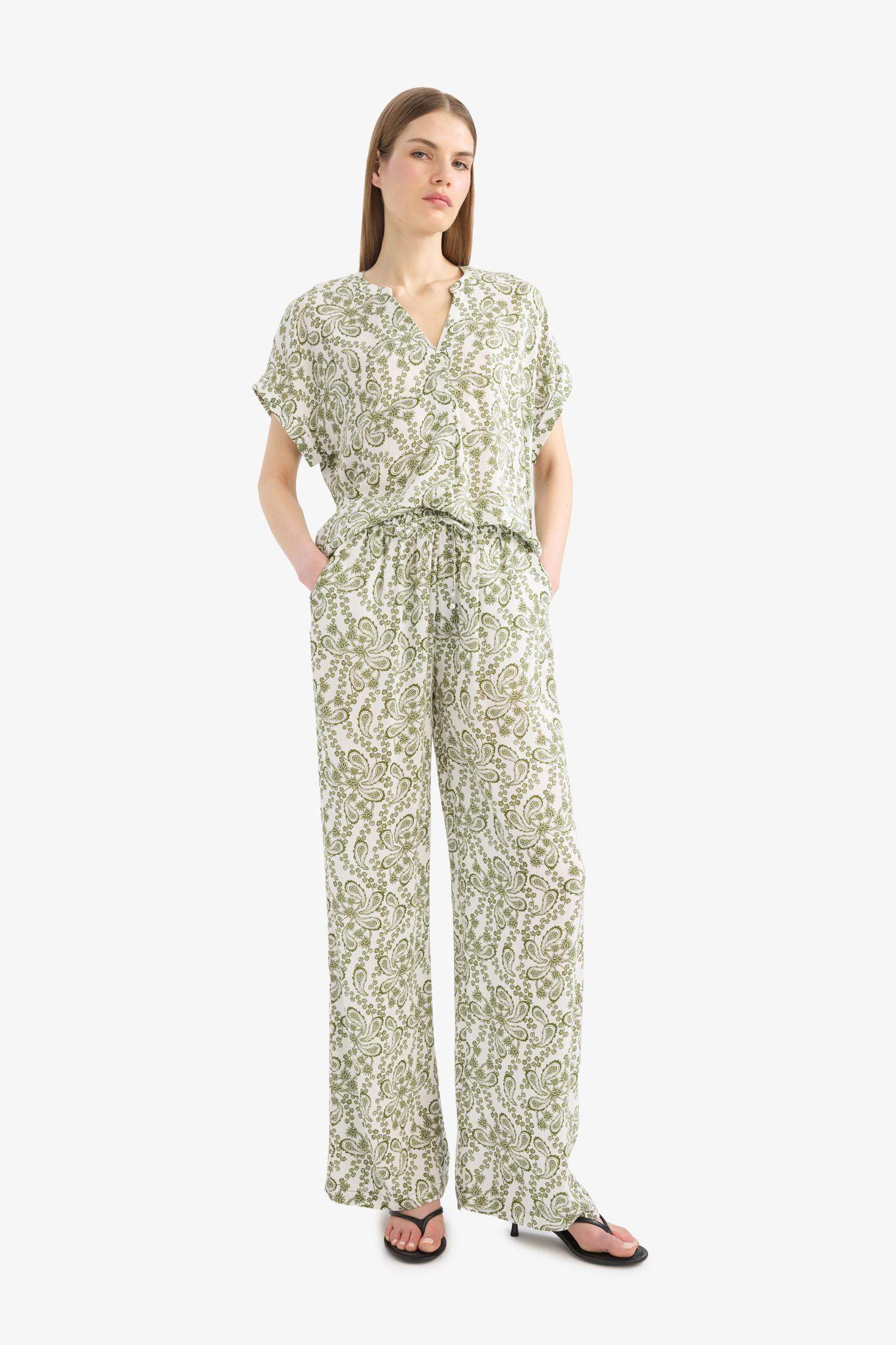 Straight Fit Printed Trousers