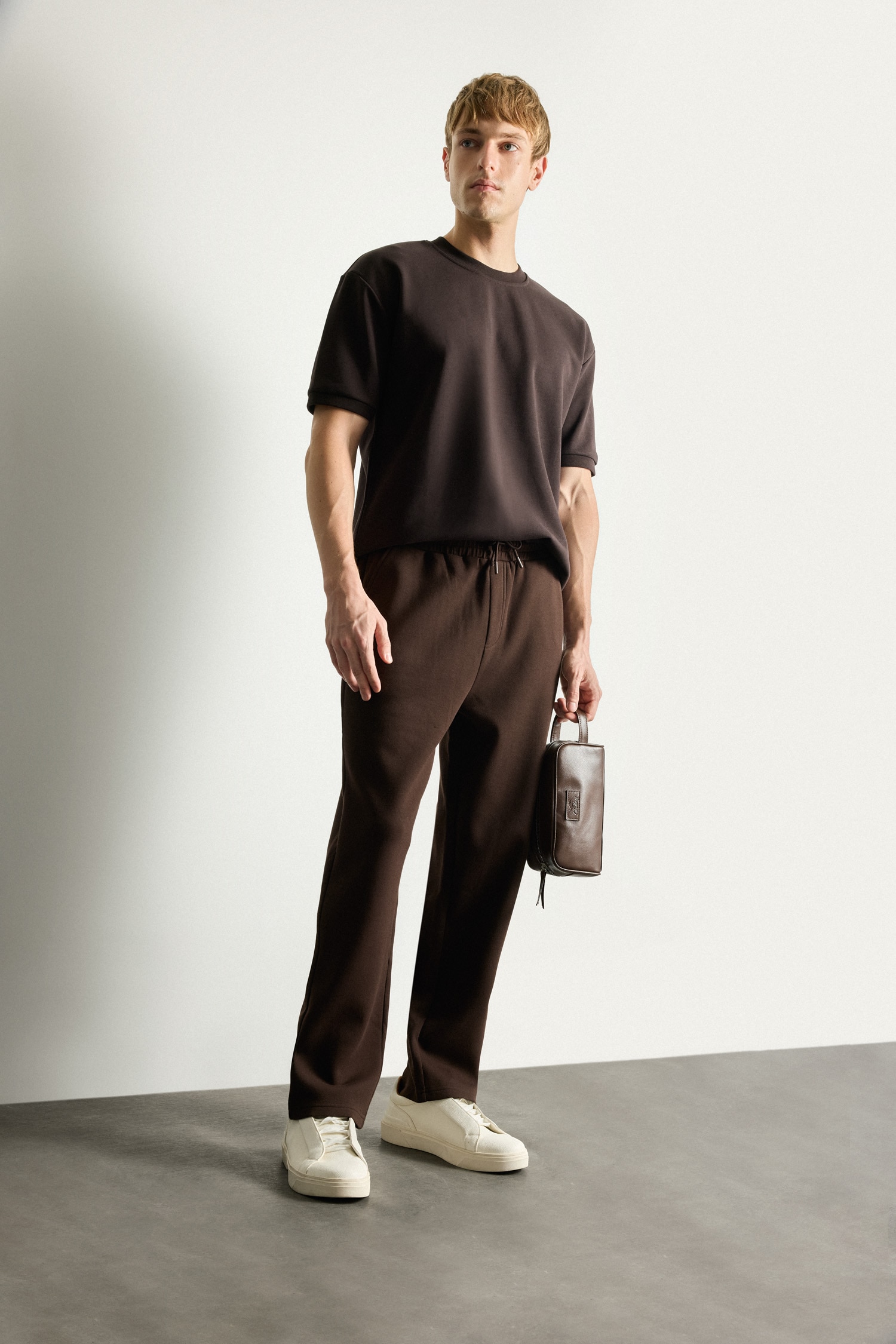 DeFacto Regular Fit Düz Paça Pantolon görsel 2