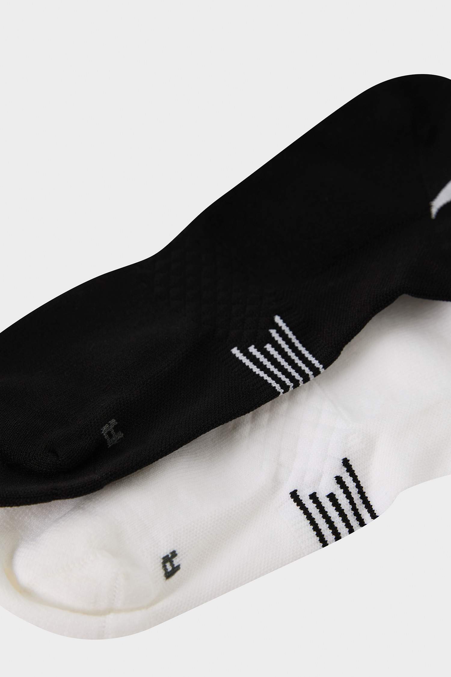 Ерлерге 2 терри спорттық шұлықтар