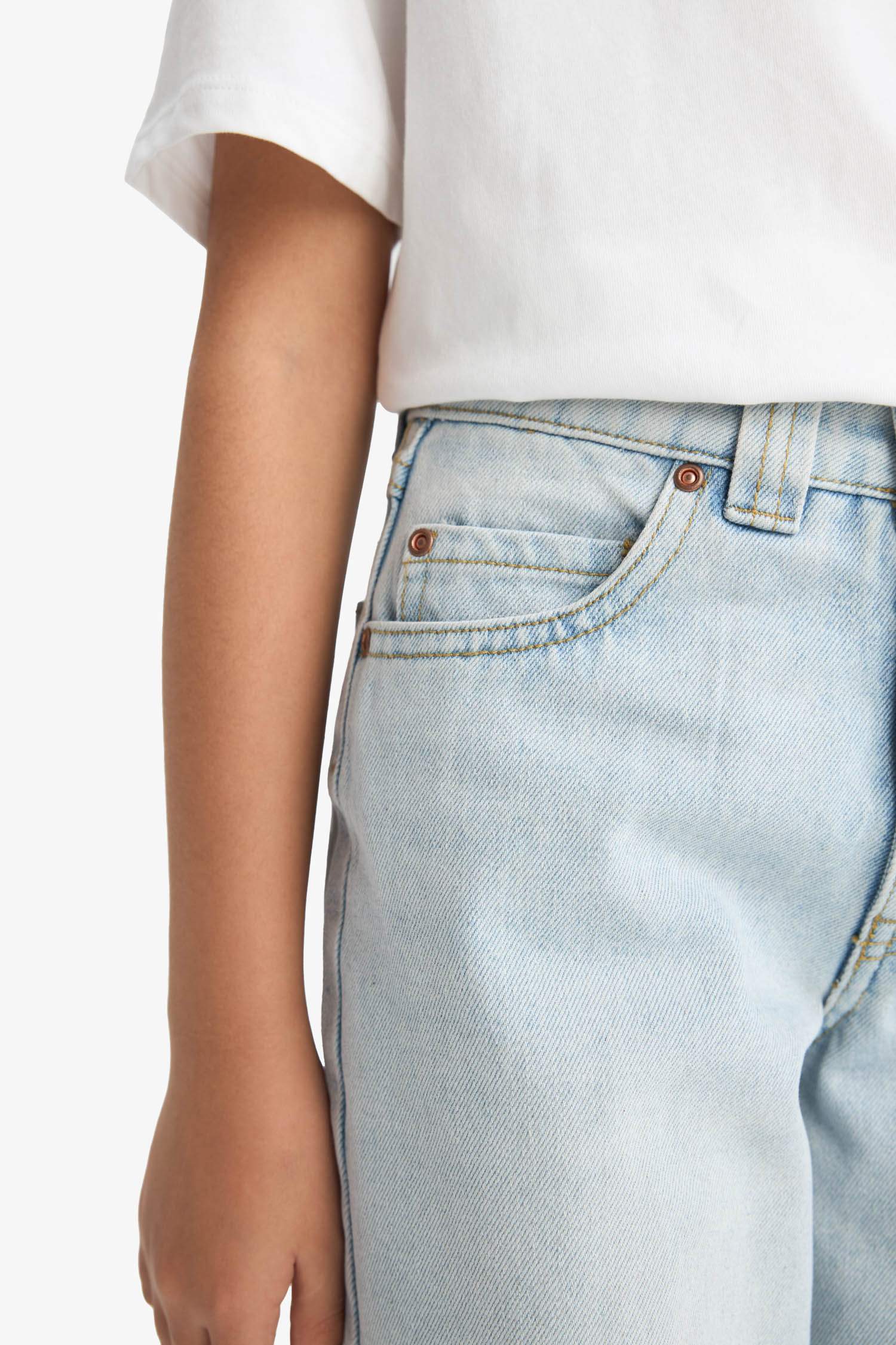 بنطرون جينز بناتي وايد ليج برجل واسع