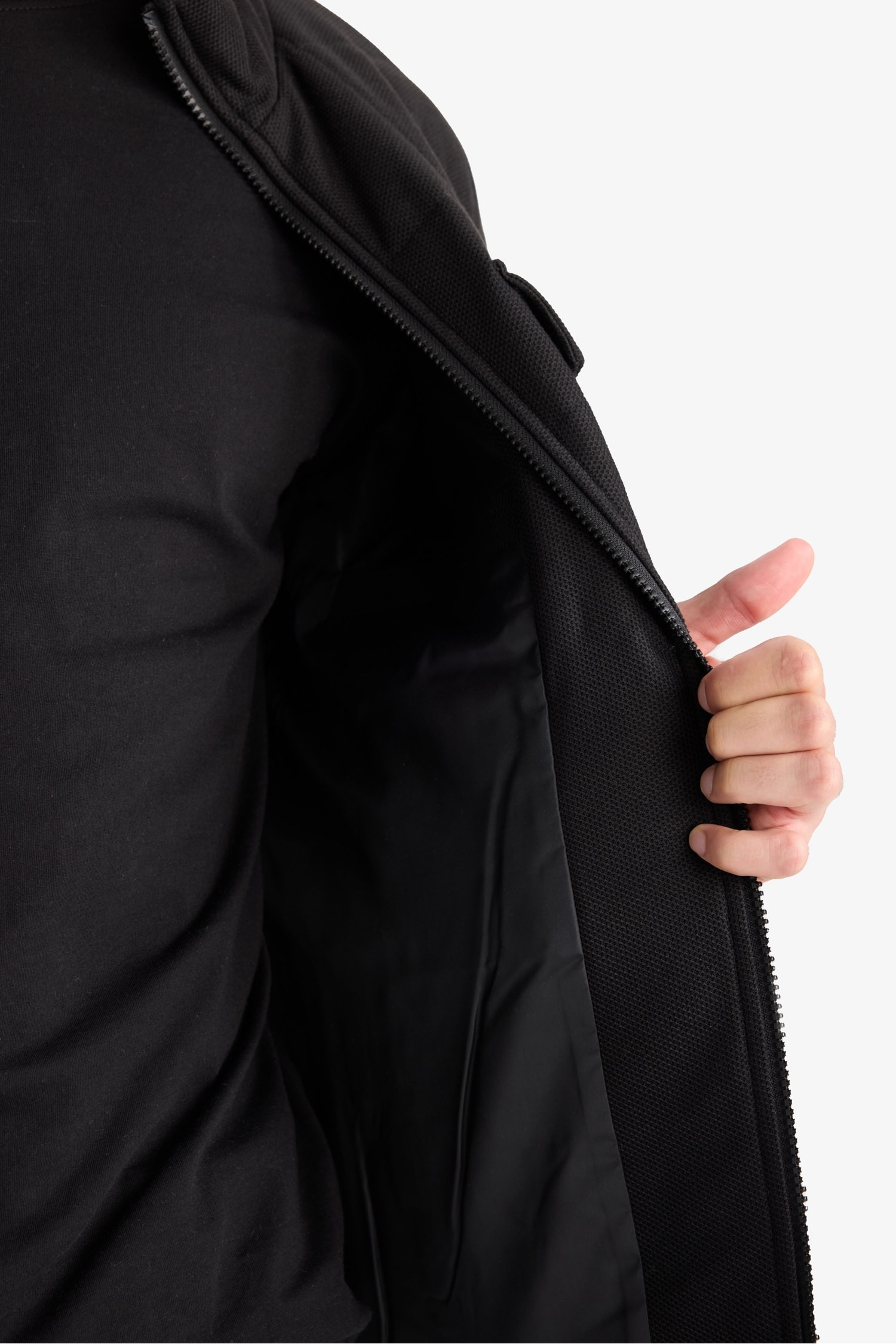 Slim Fit Dar Kesim Dik Yaka Astarlı Fermuarlı Cepli Kışlık Şişme Penye Mont