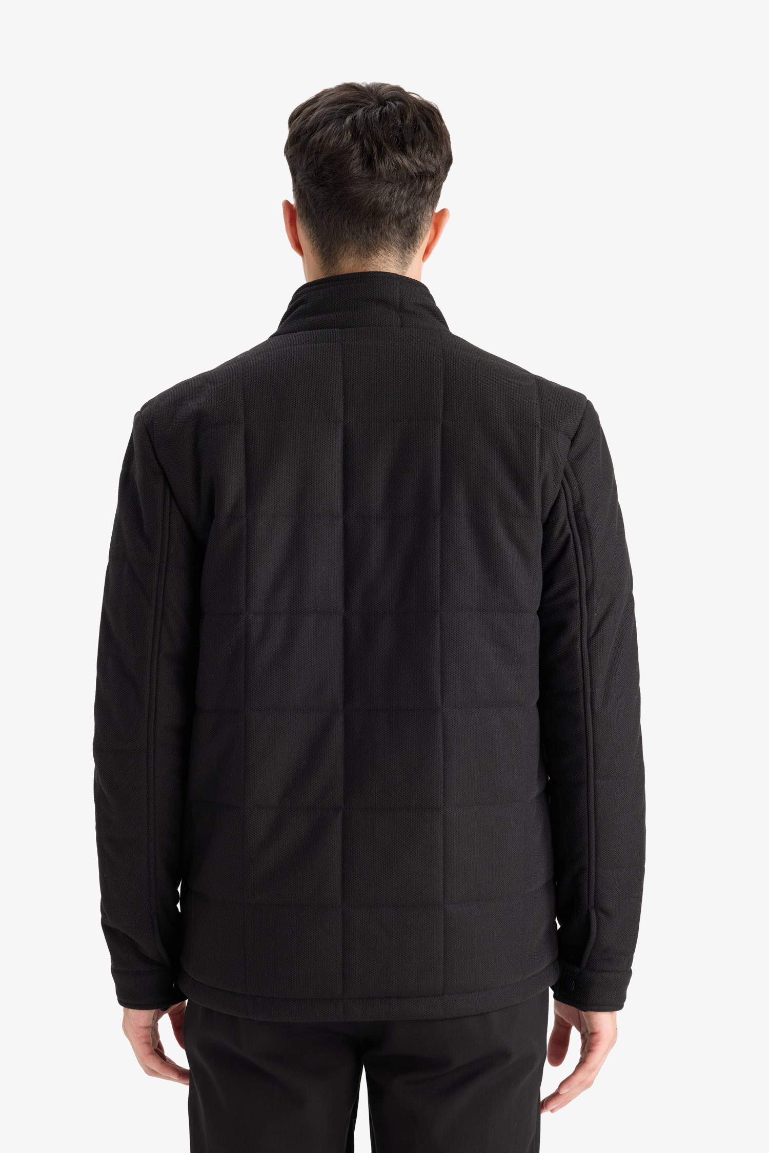 Slim Fit Dar Kesim Dik Yaka Astarlı Fermuarlı Cepli Kışlık Şişme Penye Mont