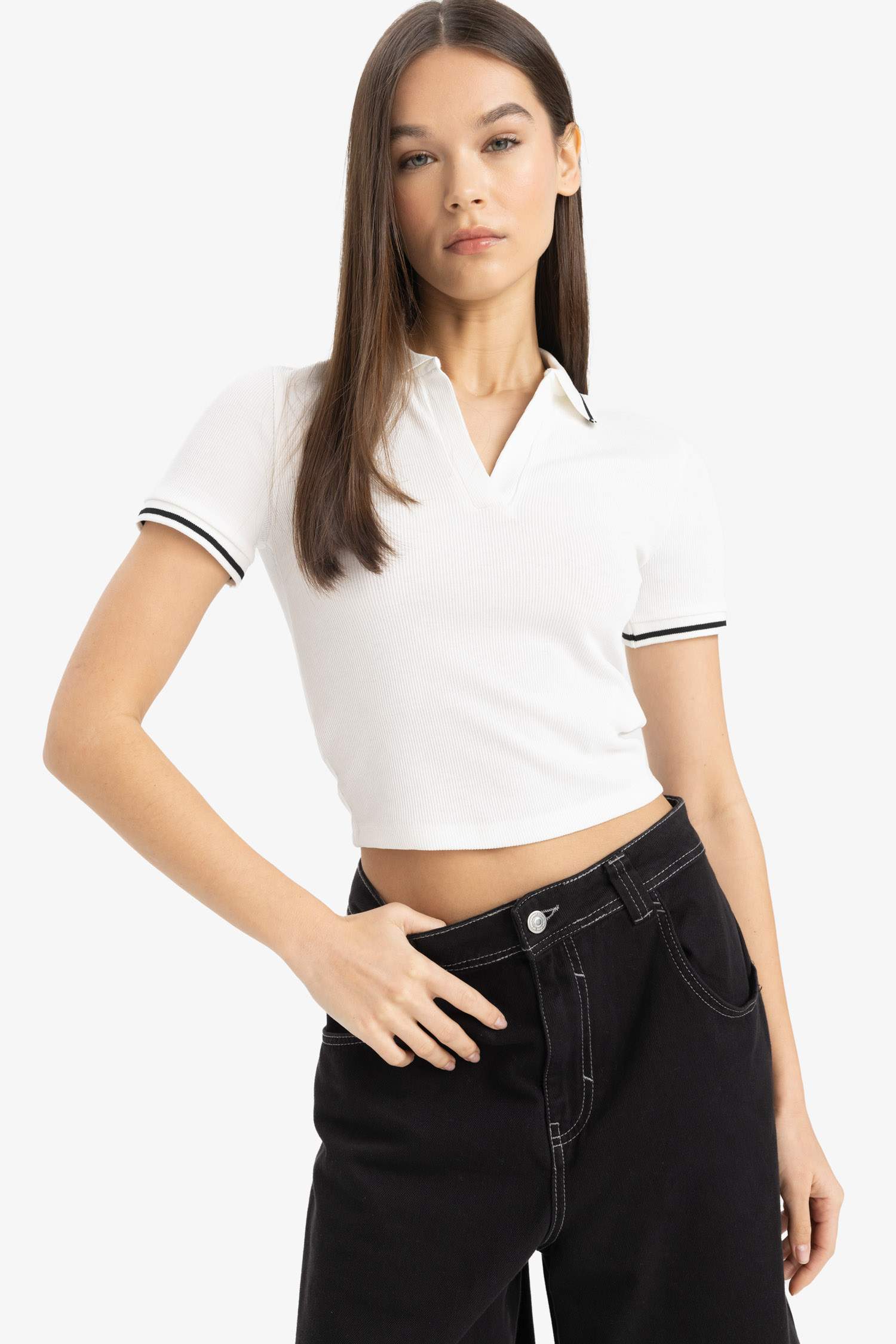 Fitted Polo Yaka Fitilli Kaşkorse Kısa Kollu Tişört