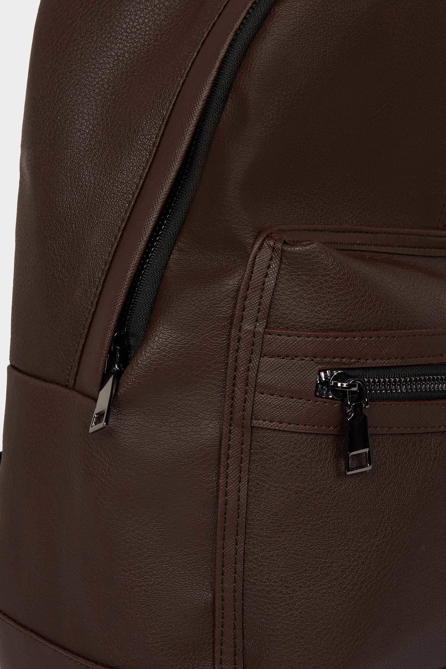 Erkek Suni Deri Sırt Çantası