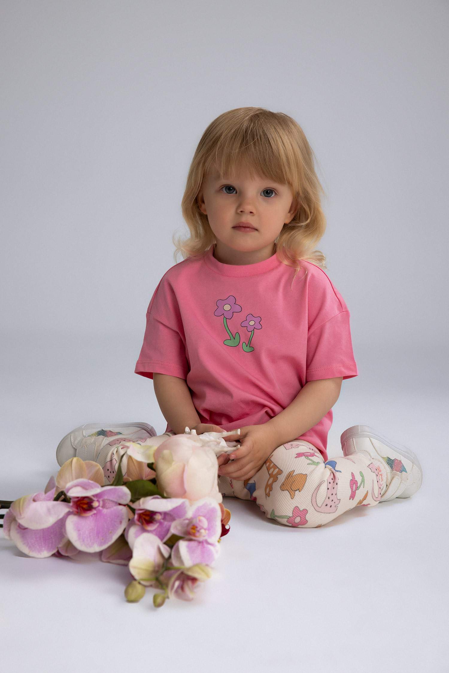 تيشيرت بنات نص كم ممشط مطبوع برقبة مستديرة - قطعتين