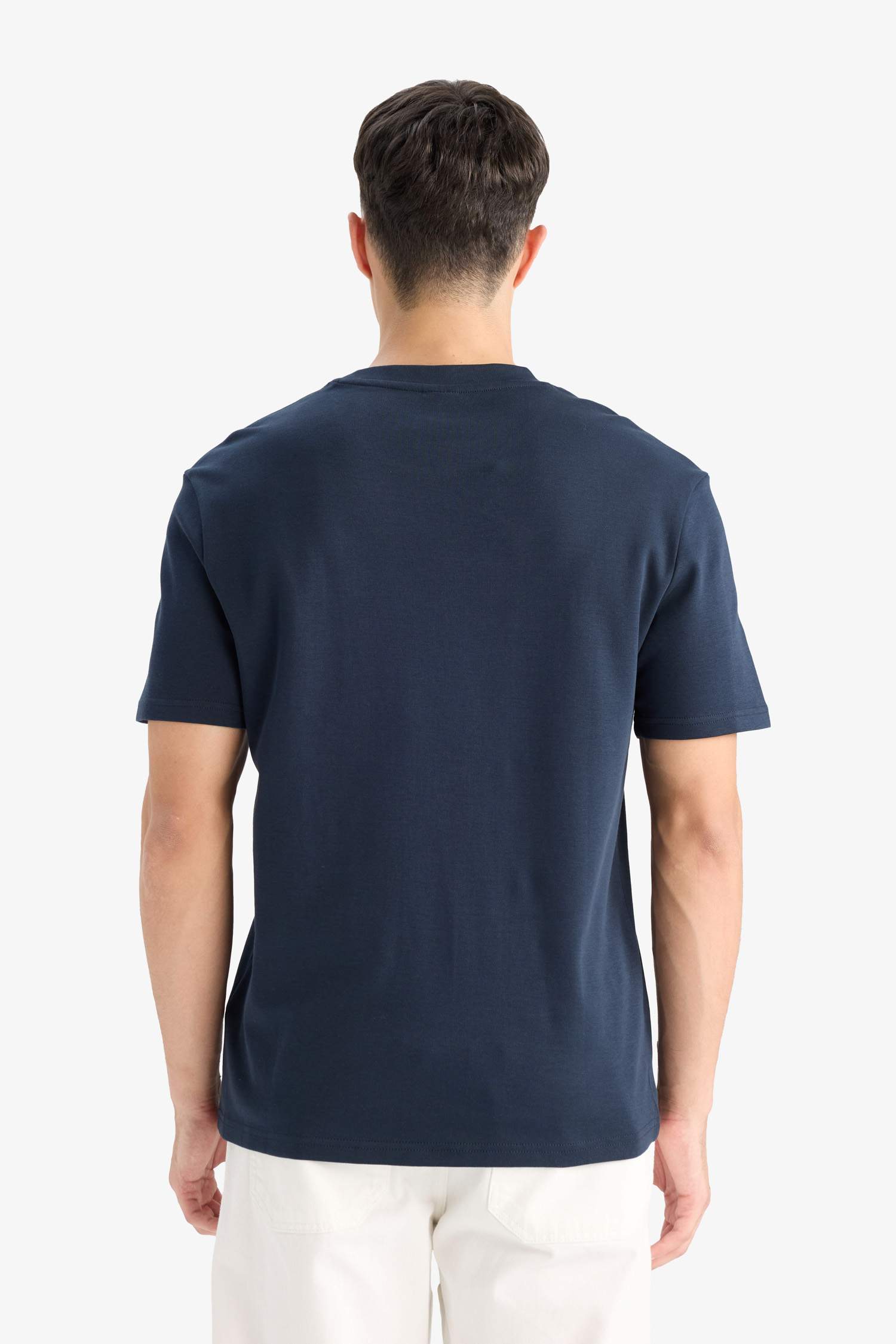 T-shirt basique en coton à col rond et manches courtes Coupe régulière