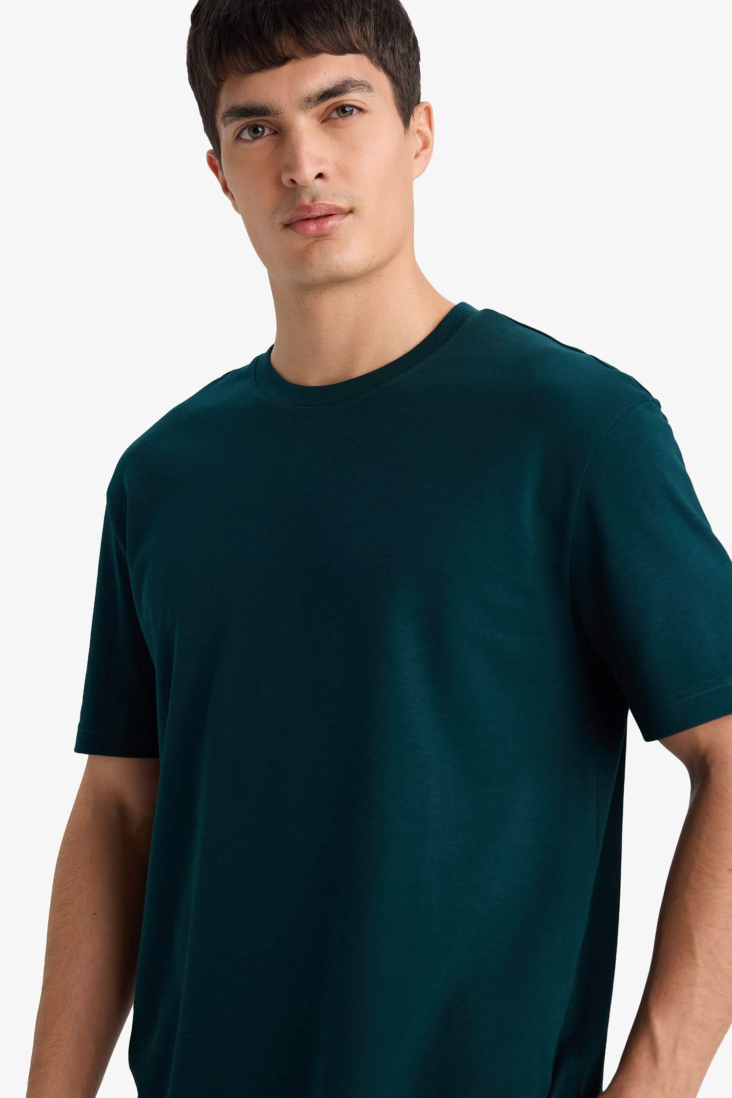 Regular Fit Crew Neck Short Sleeved T-shirt