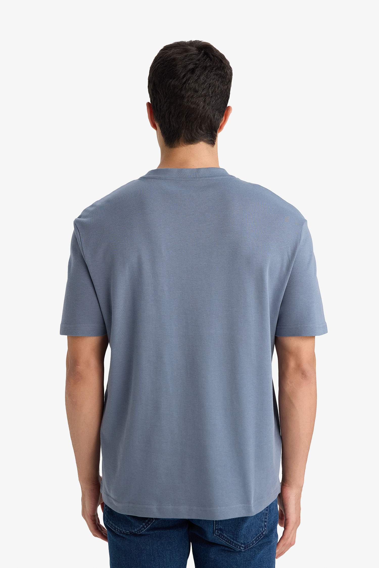 Man Short Sleeve T-Shirt