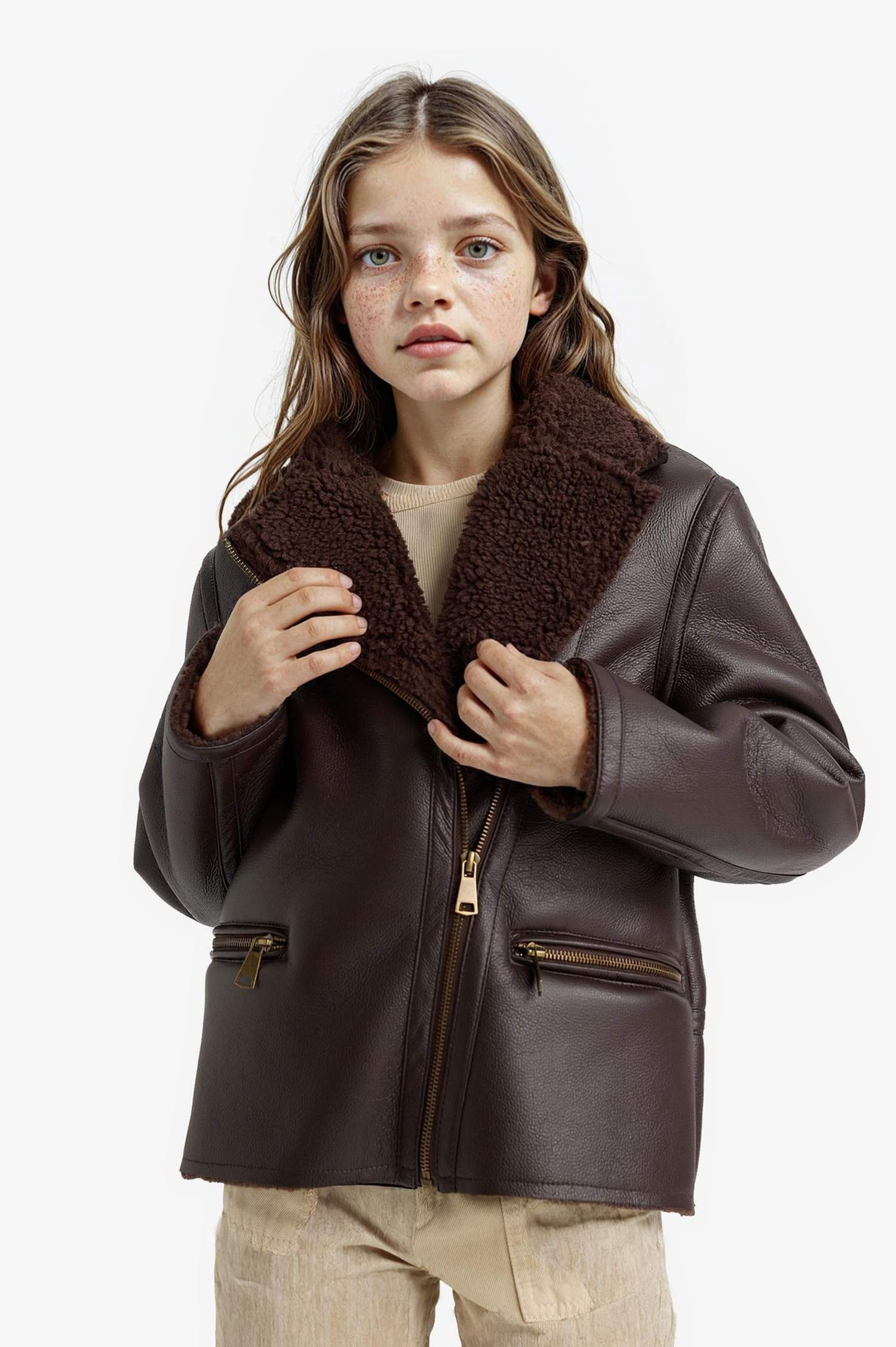 جاكيت بناتي جلد صناعي ببطانة فروية