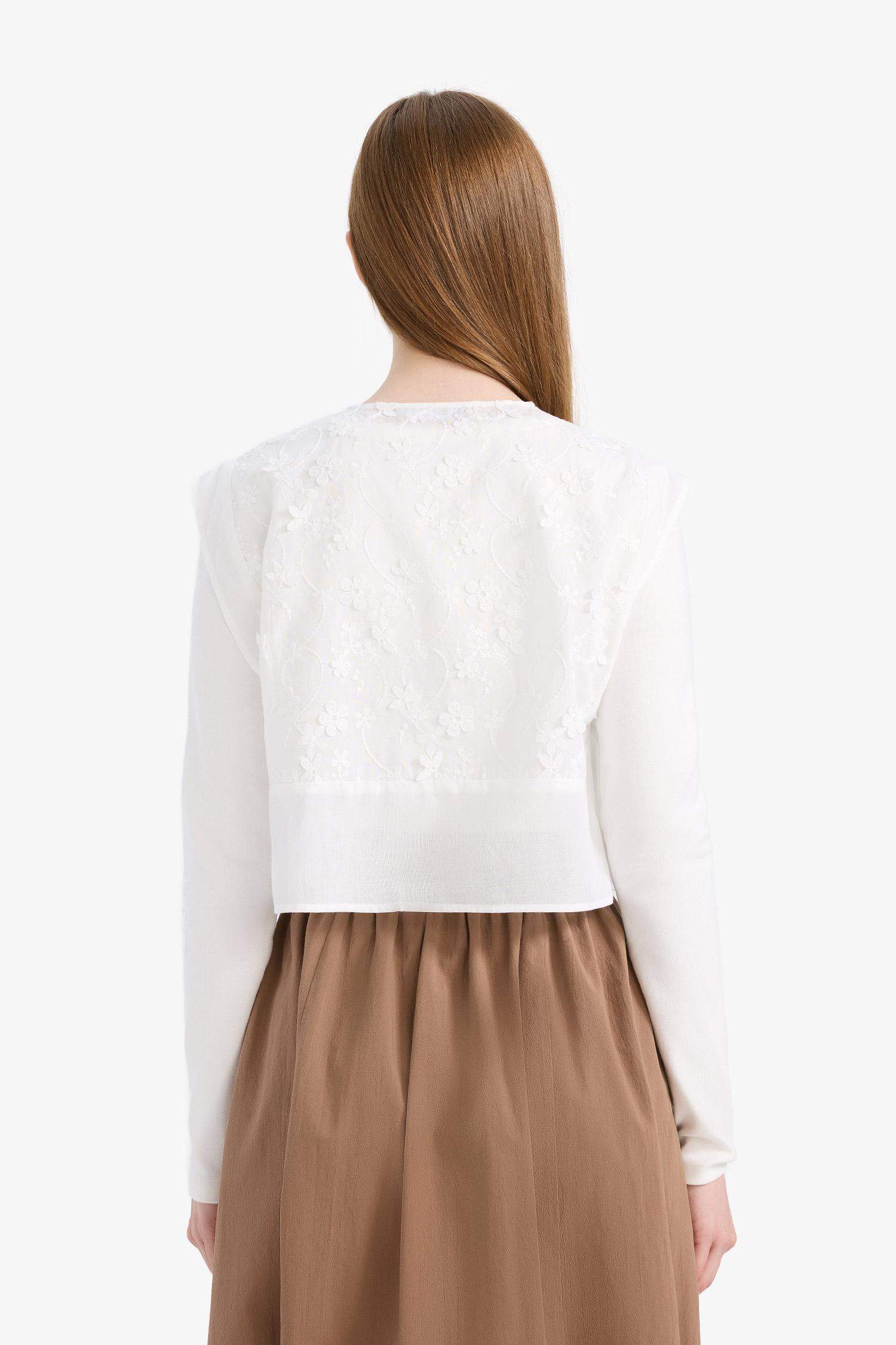 Crew Neck Lace Up Embroidered Blazer Vest