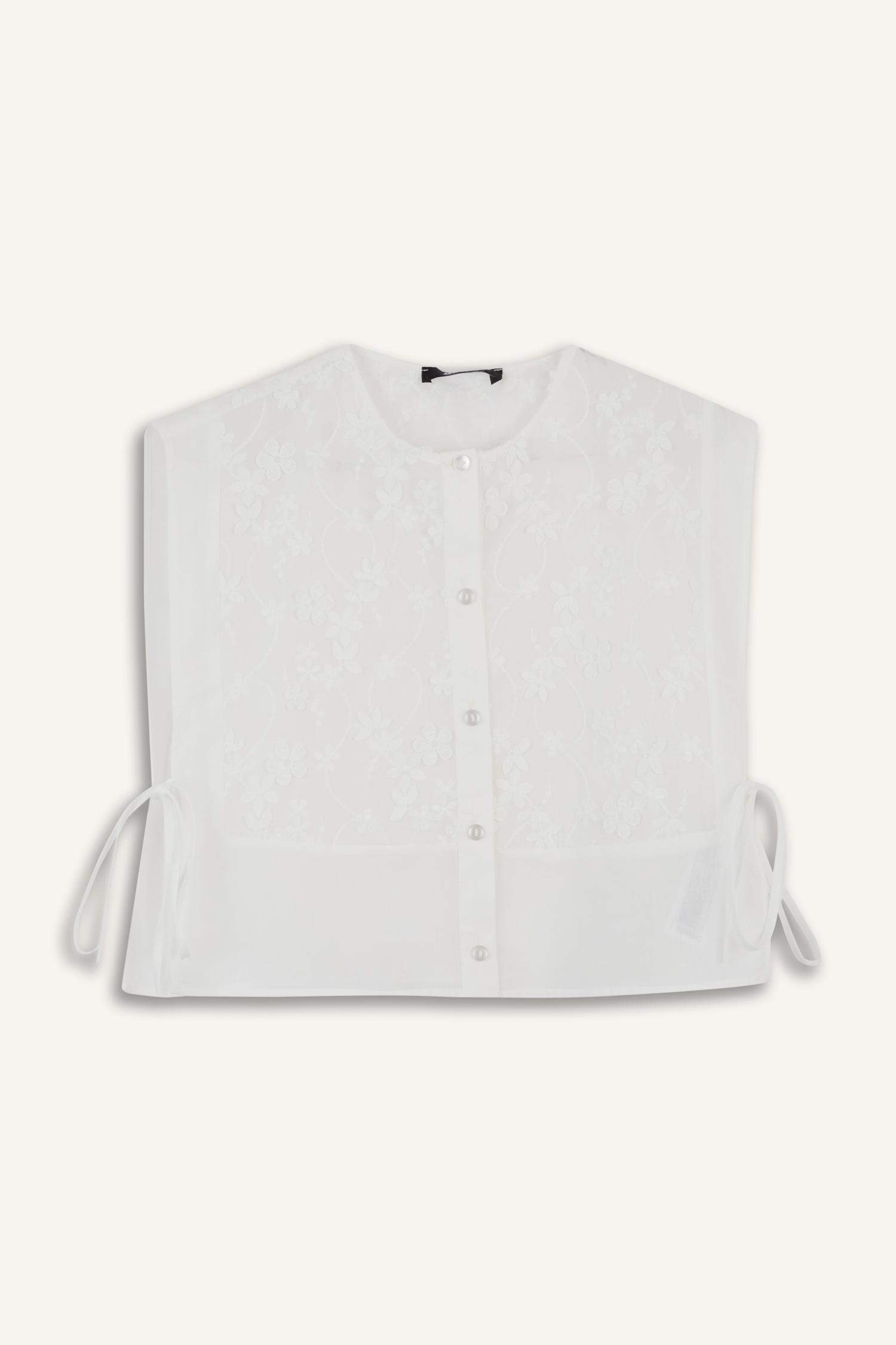 Crew Neck Lace Up Embroidered Blazer Vest