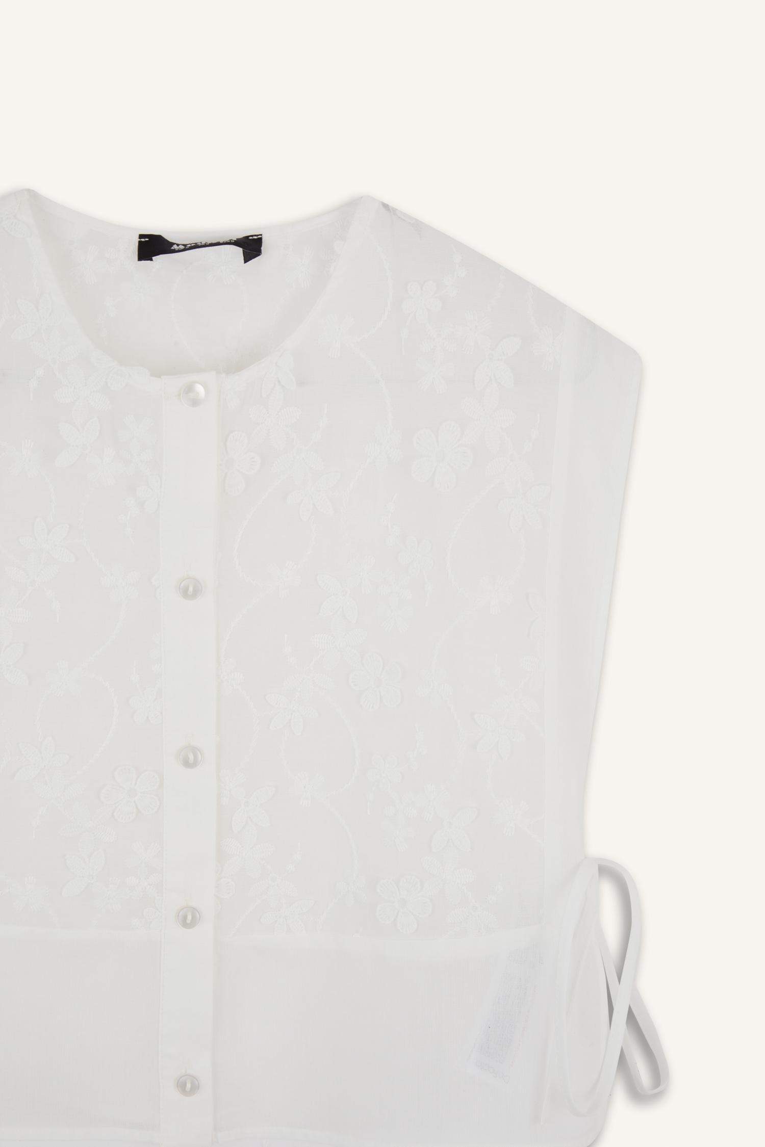 Crew Neck Lace Up Embroidered Blazer Vest