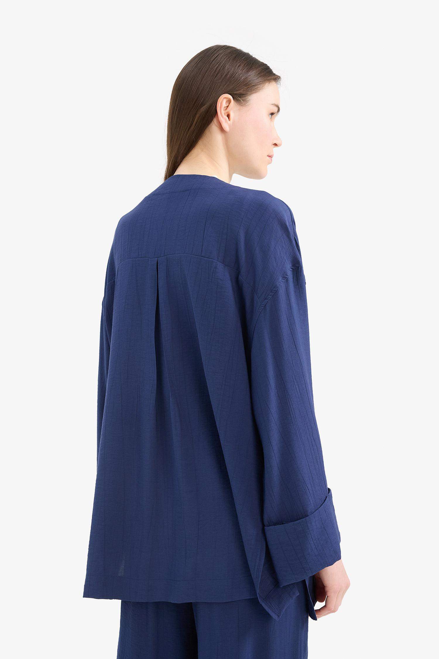 Relax Fit Crinkle Fabric V-Neck Long Sleeve Tunic