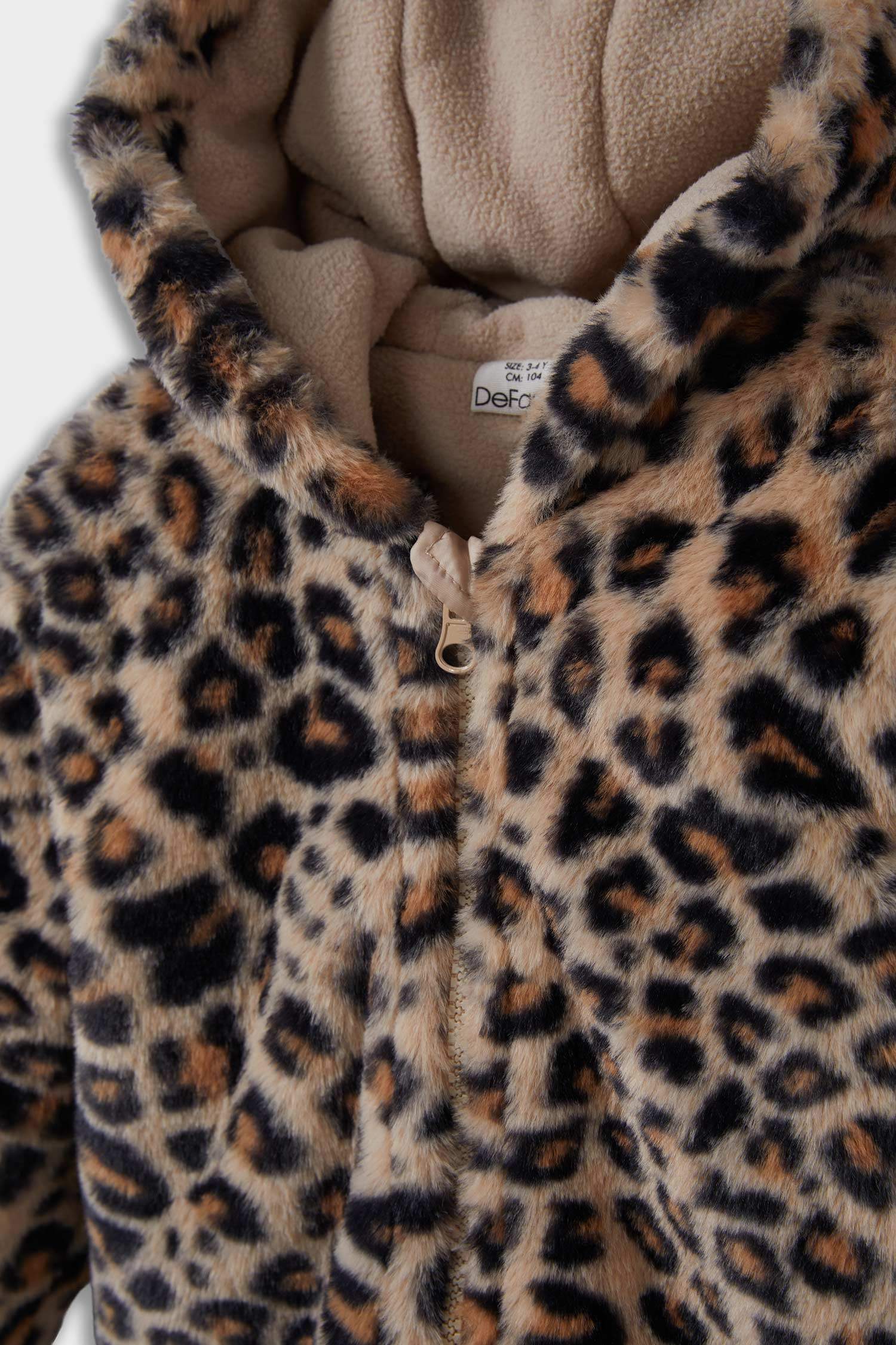 Kız Bebek Kapüşonlu Leopar Desenli Fermuarlı Pelüş Mont