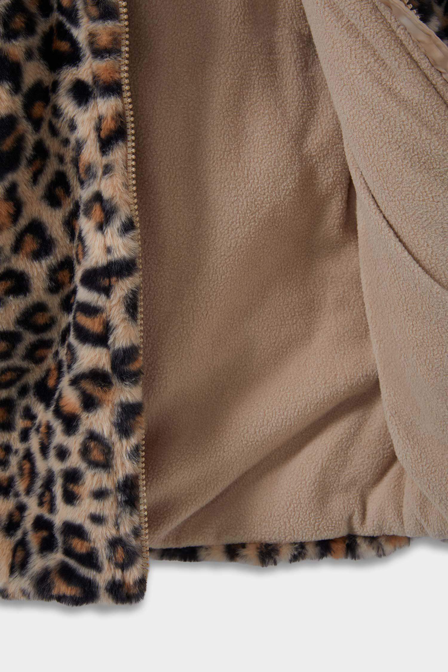 Kız Bebek Kapüşonlu Leopar Desenli Fermuarlı Pelüş Mont