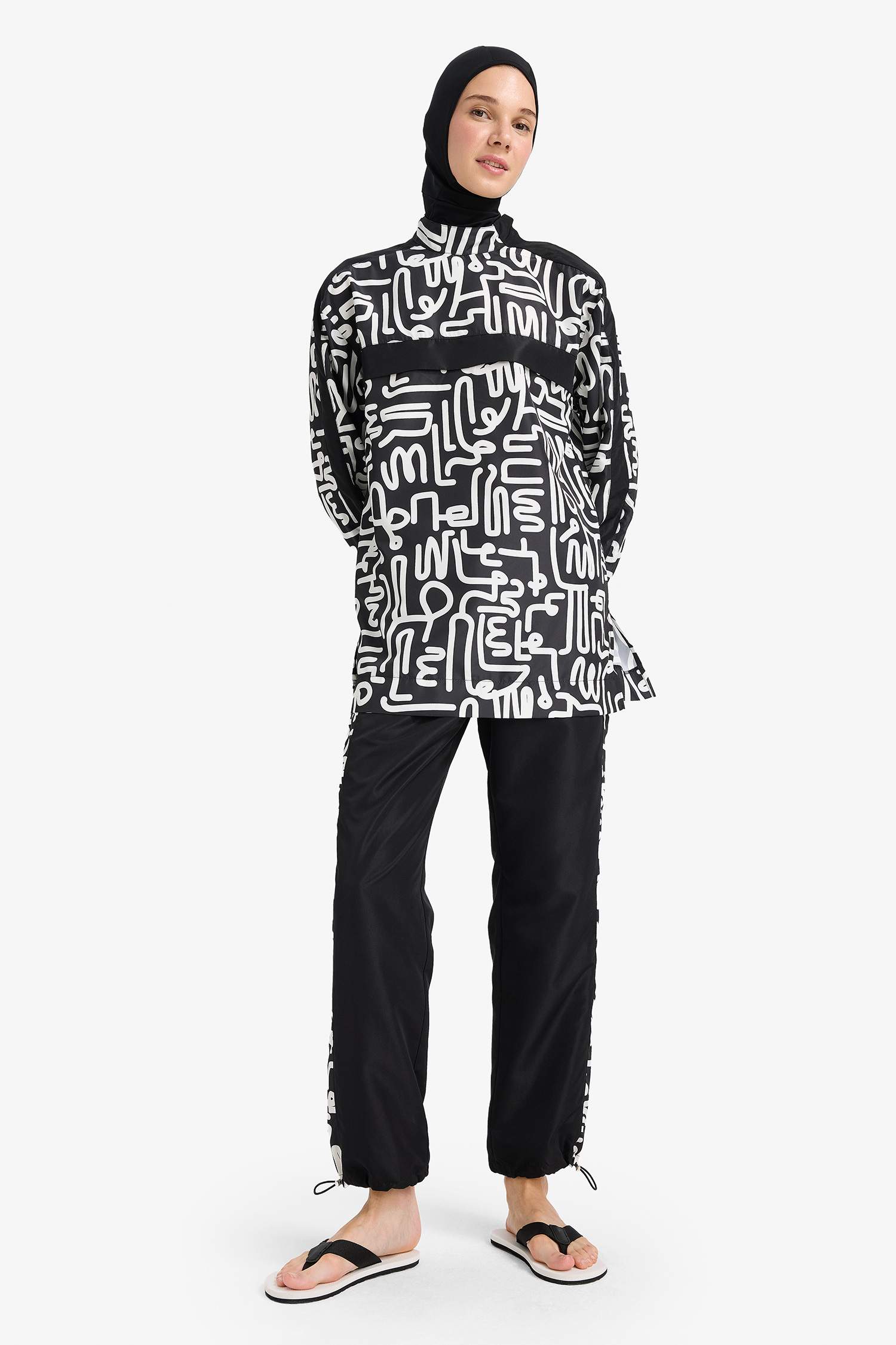 Regular Fit Su Geçirmez 3'lü Desenli Burkini Tesettür Mayo Takım