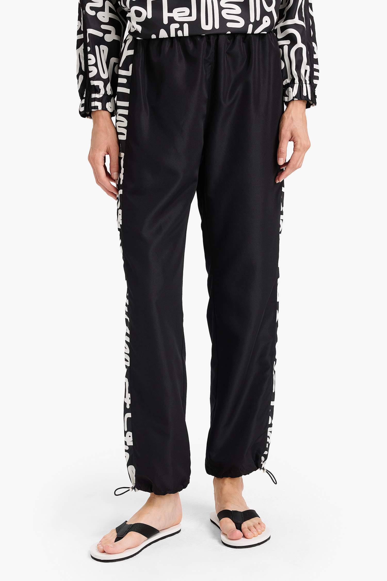 Regular Fit Su Geçirmez 3'lü Desenli Burkini Tesettür Mayo Takım