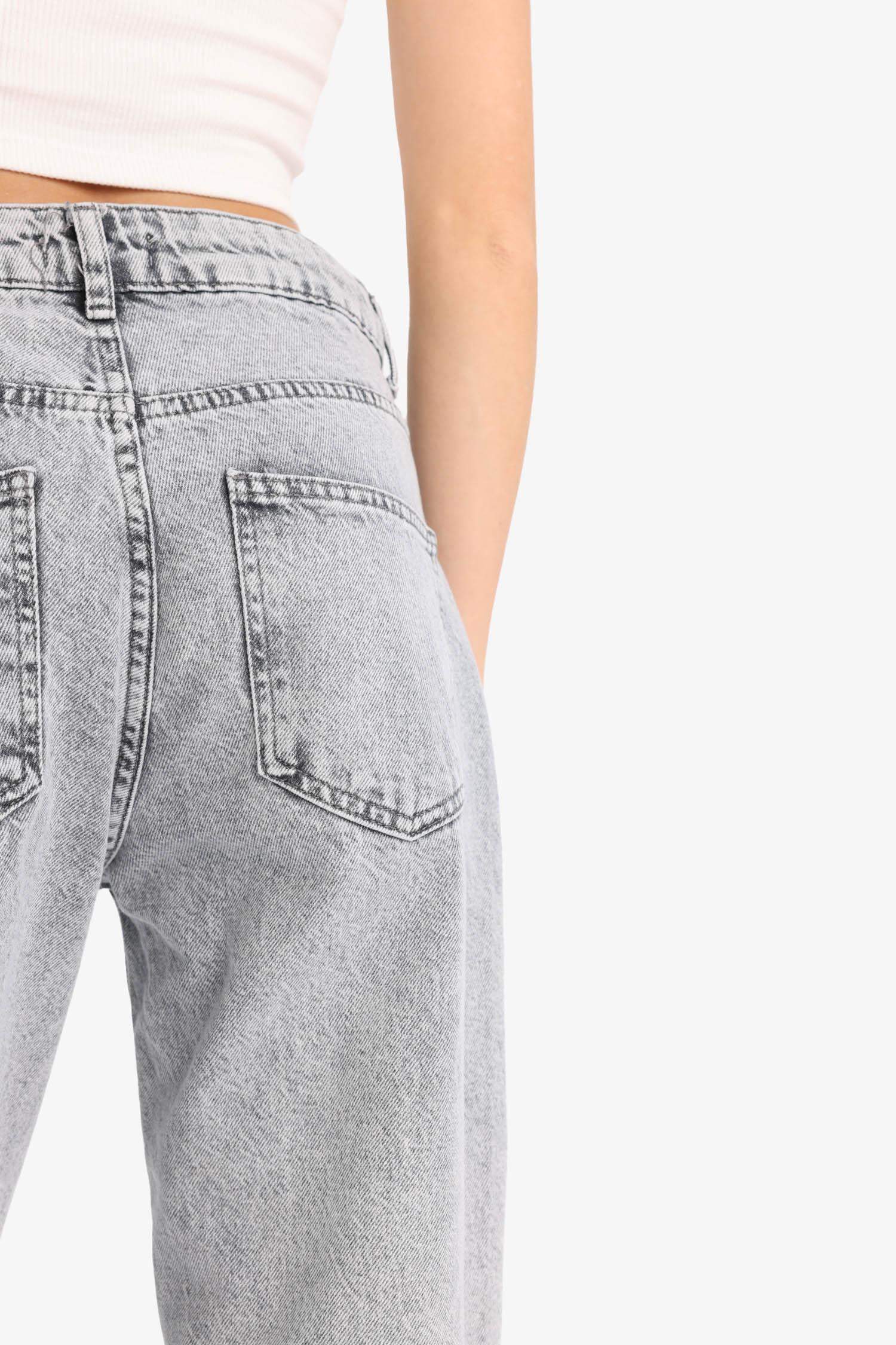 Straight Fit Yüksek Bel Kısa Paça Jean Yıkamalı Pantolon